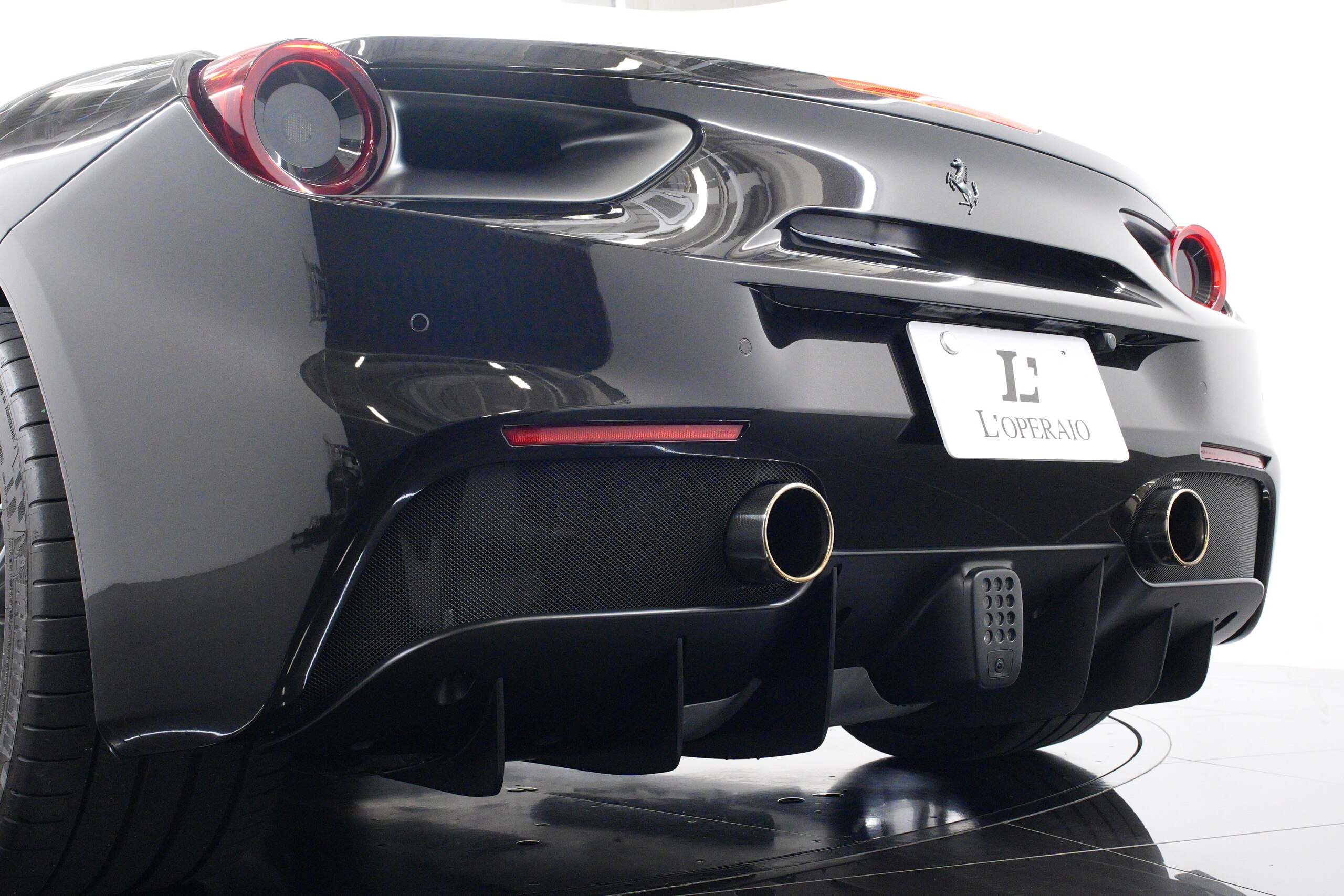 2018 Ferrari 488 Spider — Photo 30 / 52