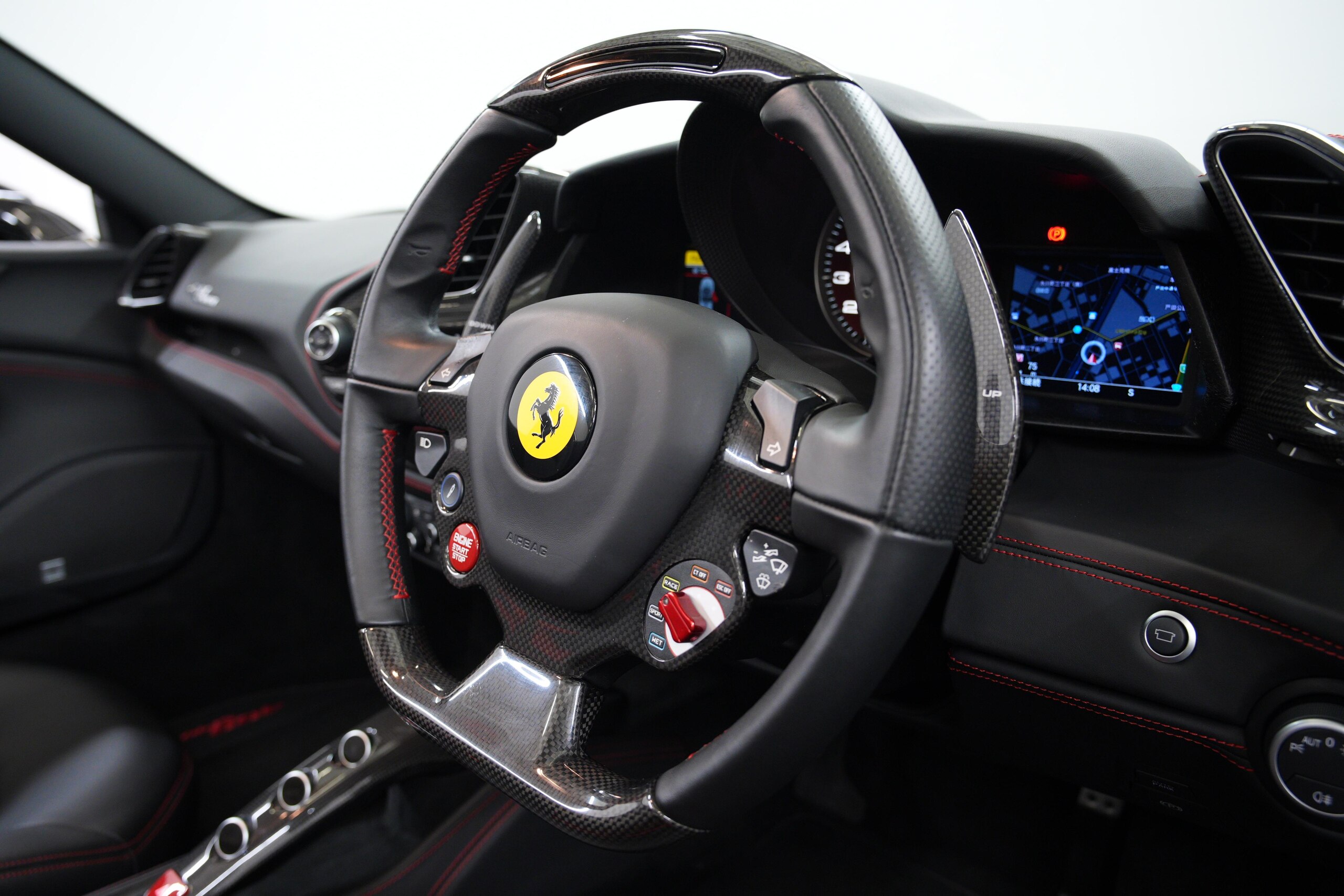 2018 Ferrari 488 Spider — Photo 35 / 52