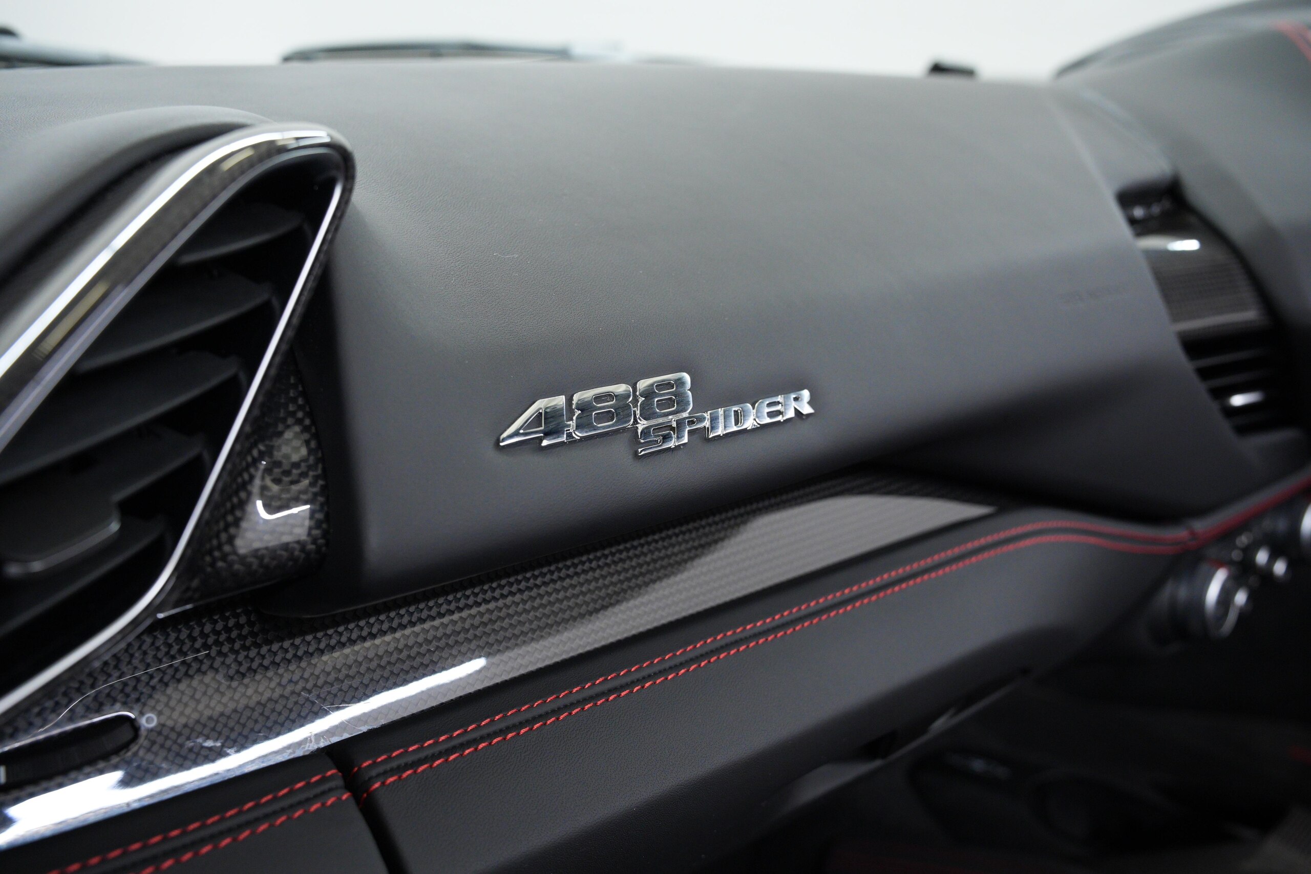 2018 Ferrari 488 Spider — Photo 50 / 52