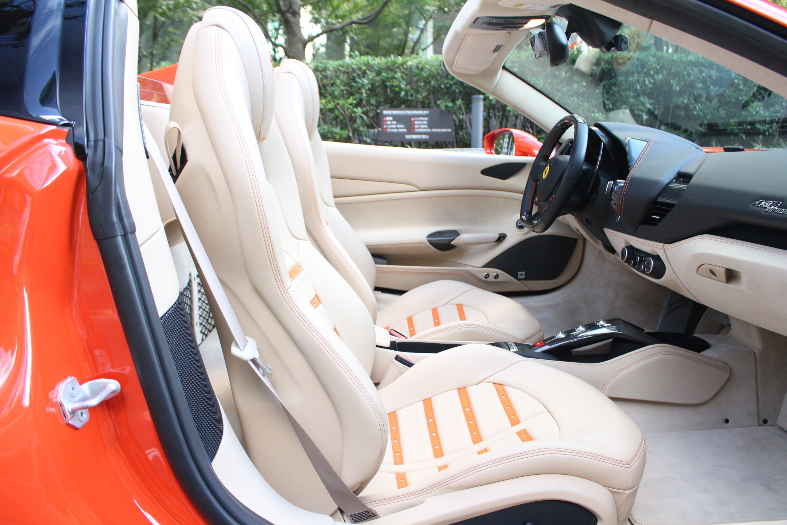 2018 Ferrari 488 Spider — Photo 9 / 20