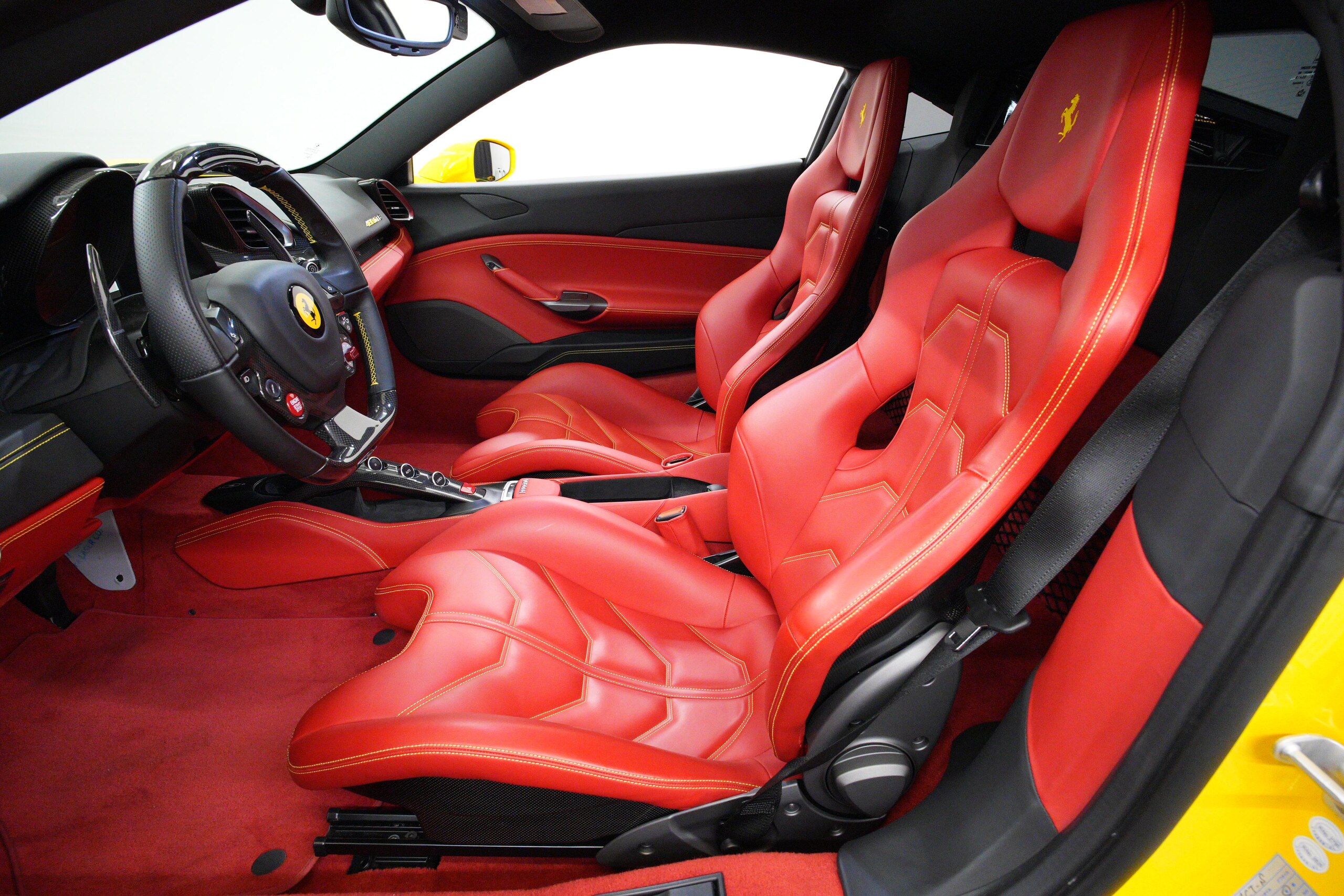 2018 Ferrari 488GTB — Photo 7 / 44