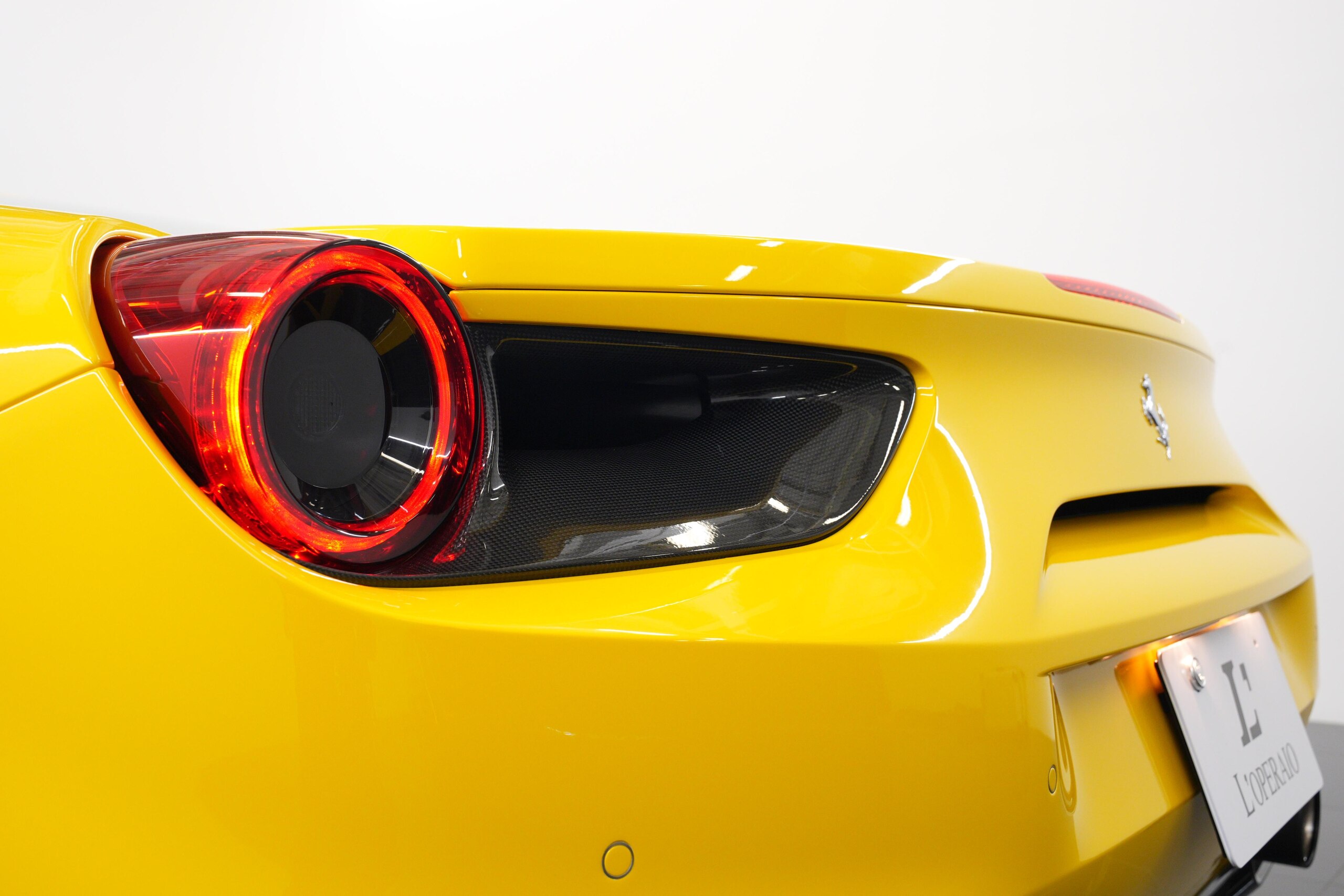 2018 Ferrari 488GTB — Photo 38 / 44
