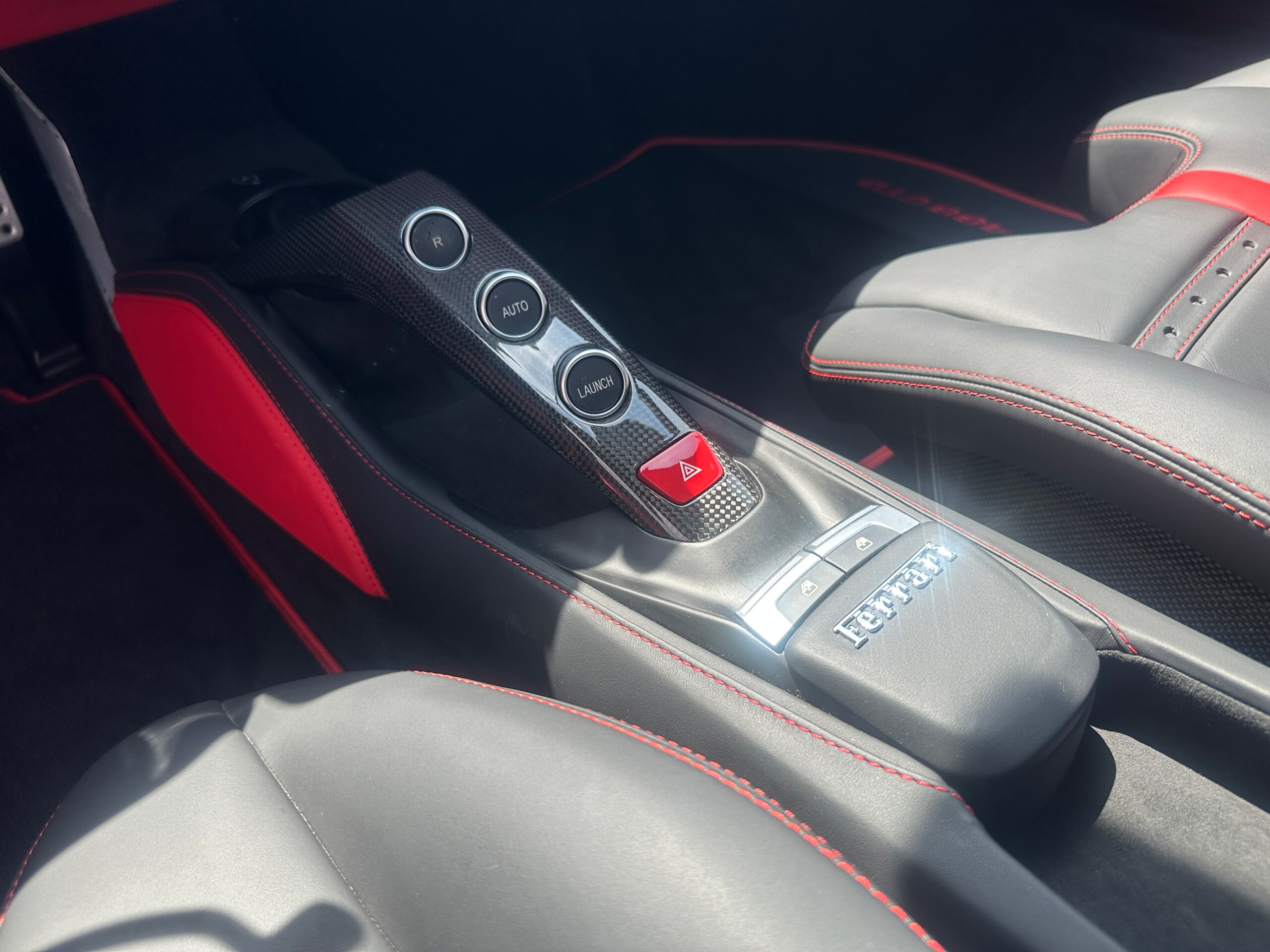 2018 Ferrari 488GTB — Photo 9 / 17
