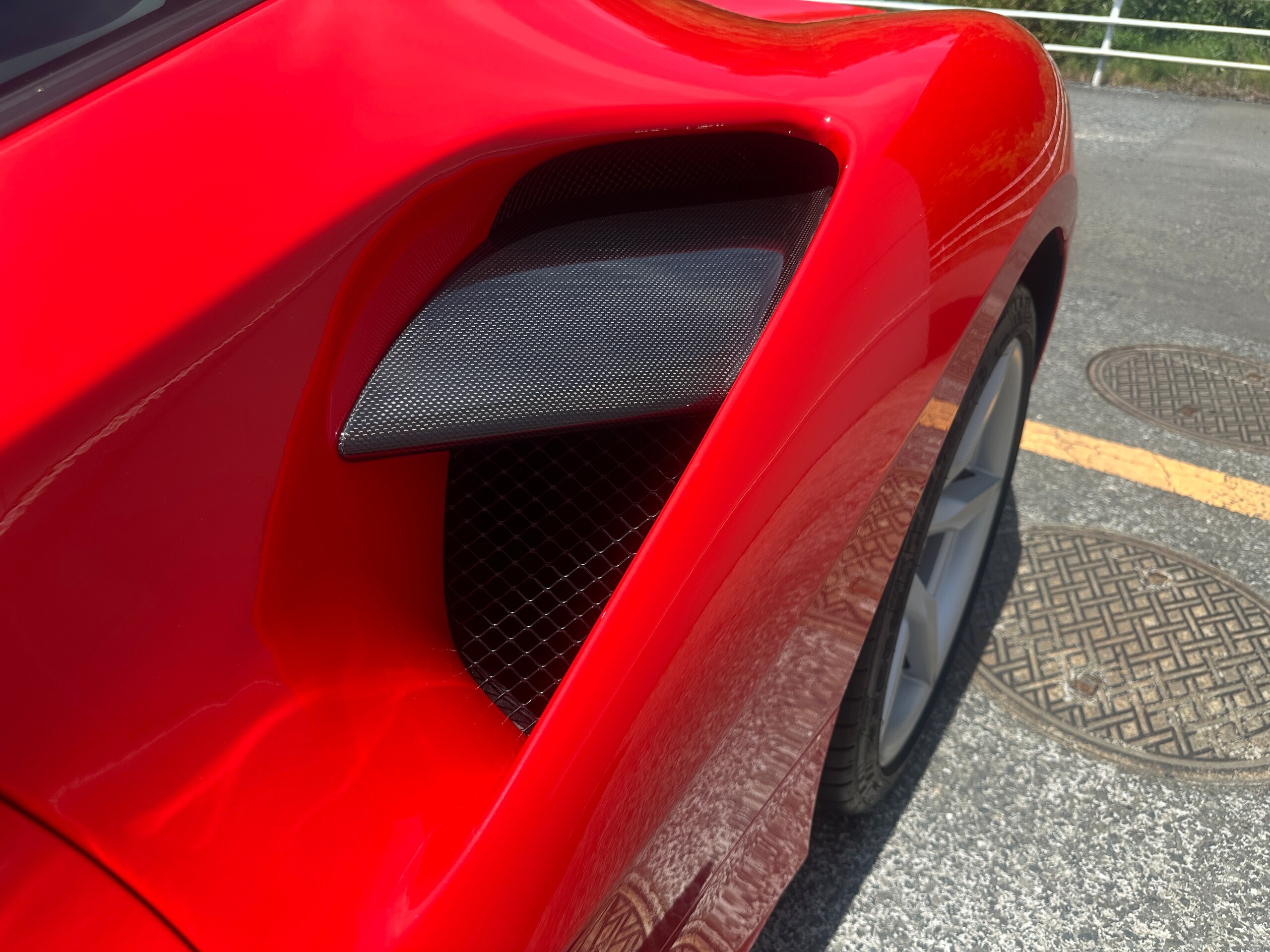2018 Ferrari 488GTB — Photo 13 / 17