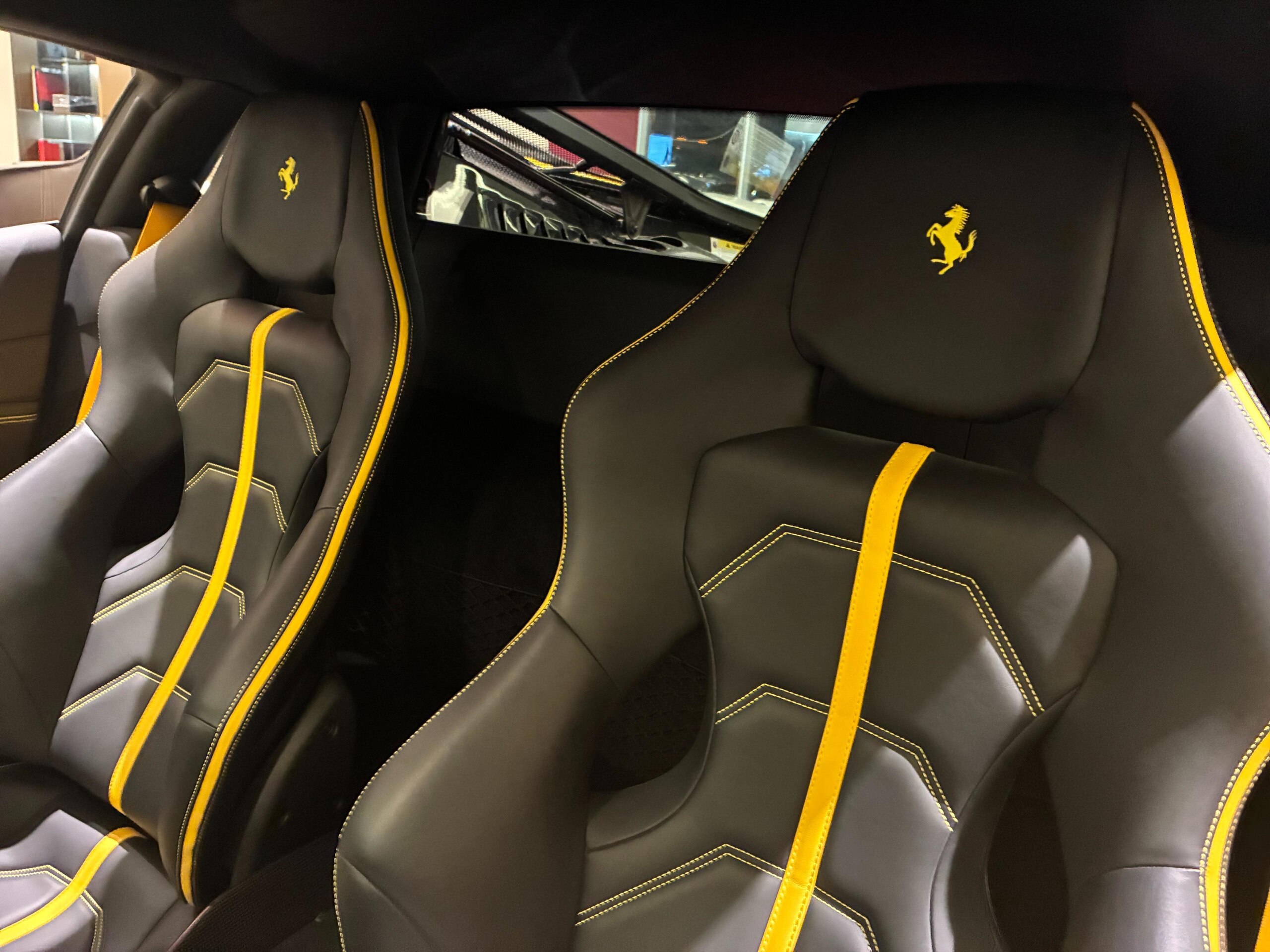 2018 Ferrari 488GTB — Photo 6 / 27