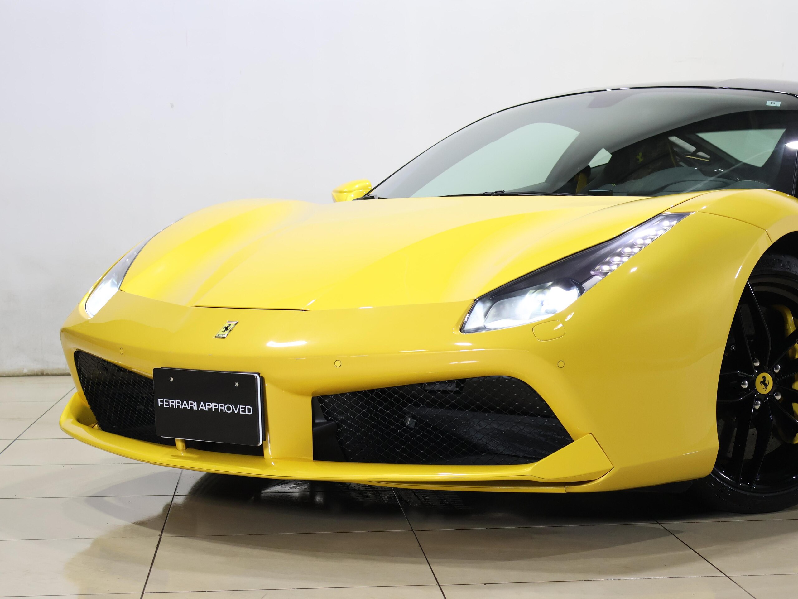 2018 Ferrari 488GTB — Photo 12 / 27