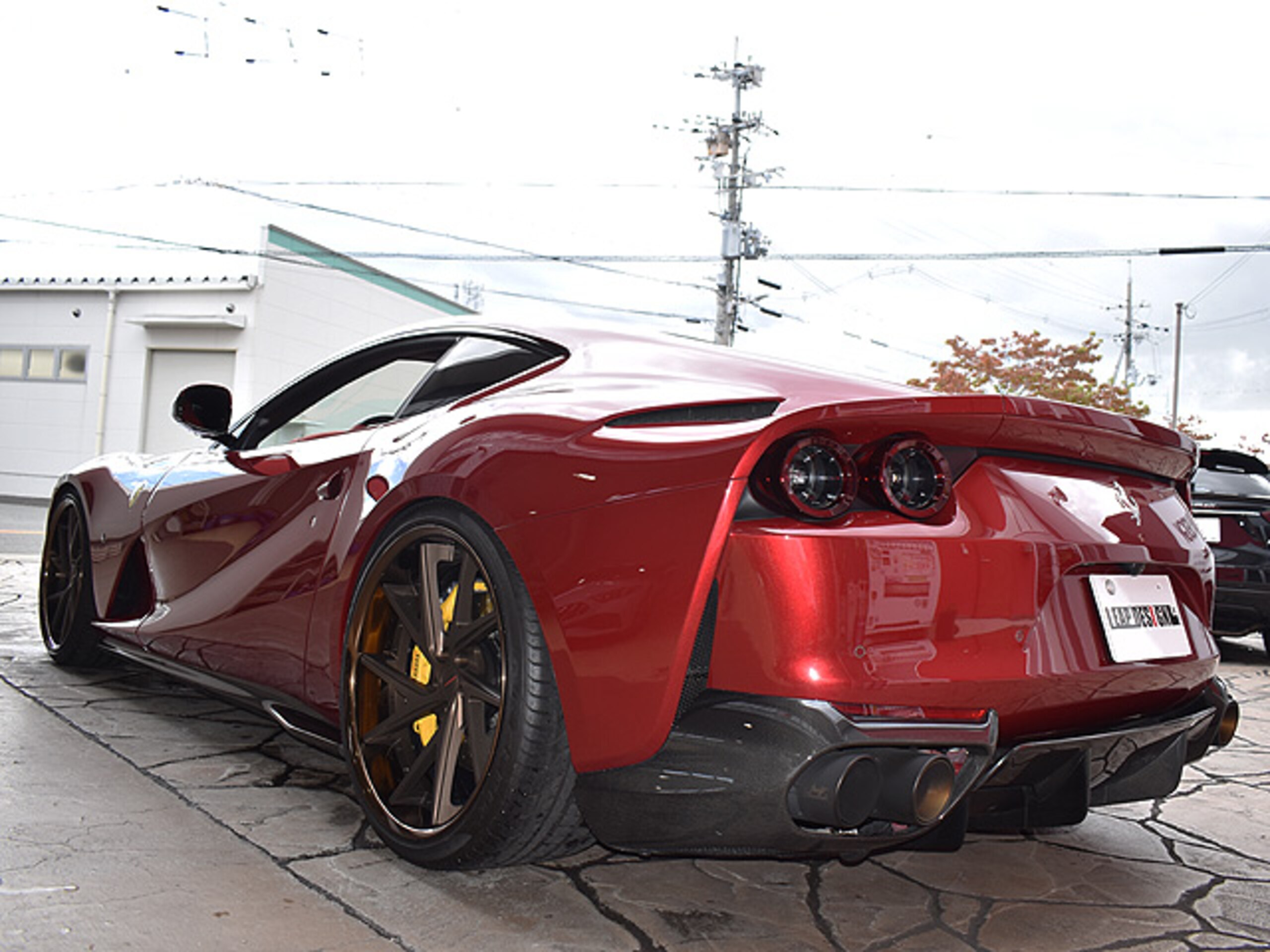 2018 Ferrari 812 Superfast — Photo 14 / 37
