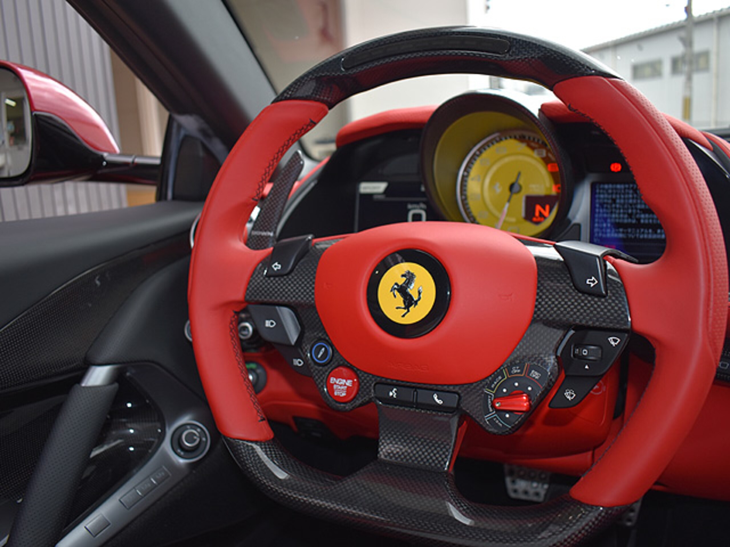 2018 Ferrari 812 Superfast — Photo 24 / 37