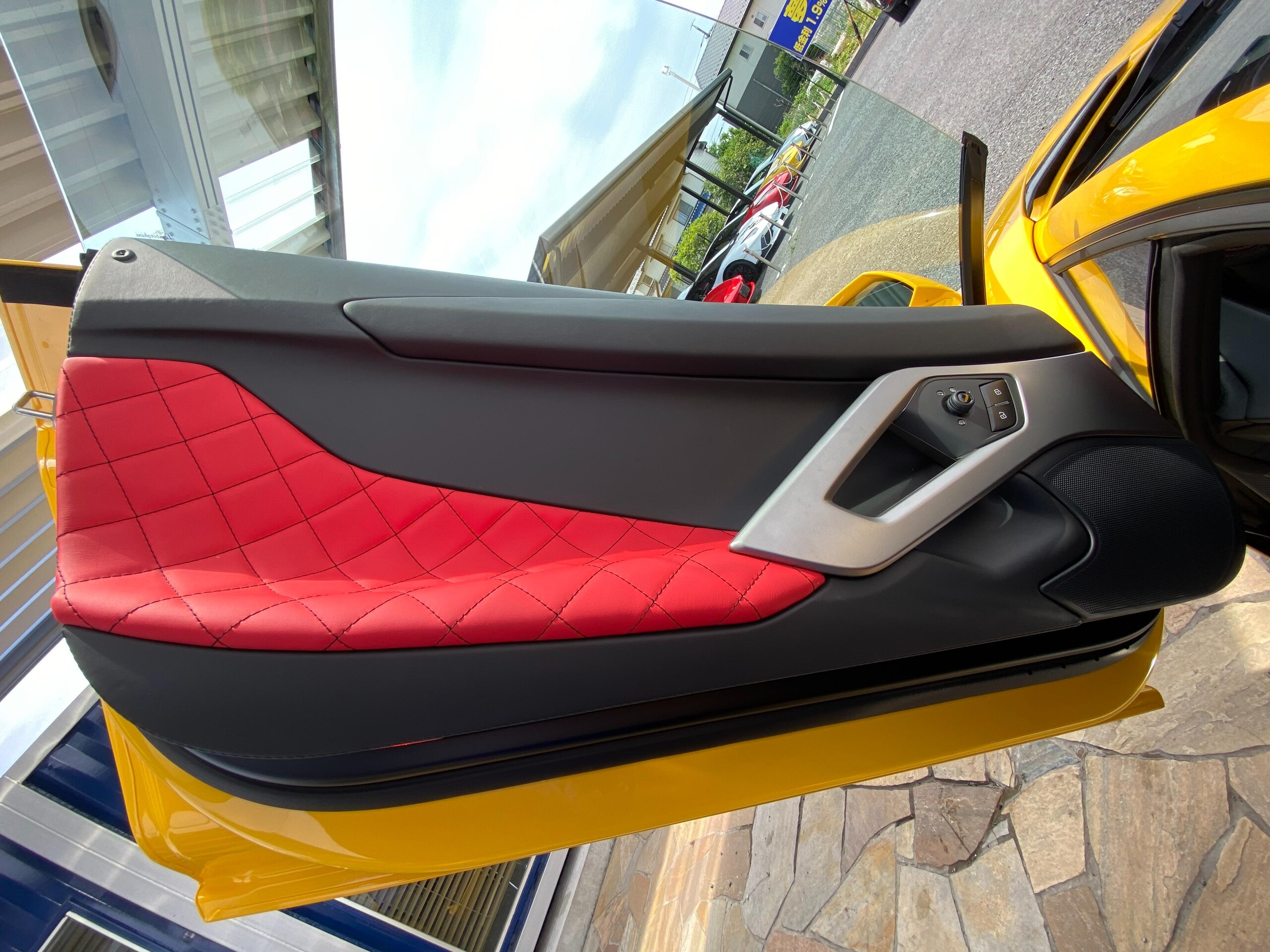 2018 Lamborghini Aventador S — Photo 37 / 55
