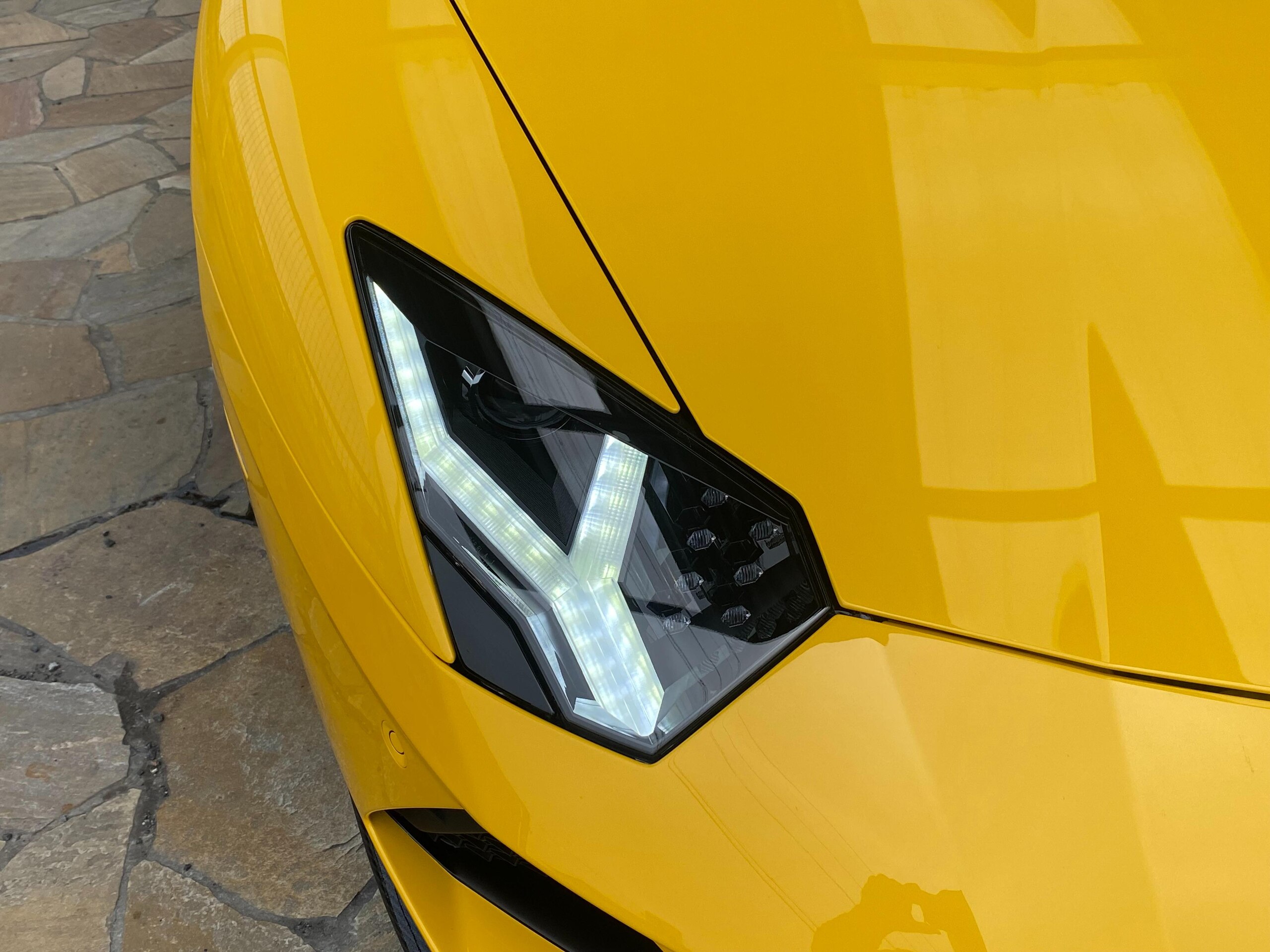 2018 Lamborghini Aventador S — Photo 41 / 55