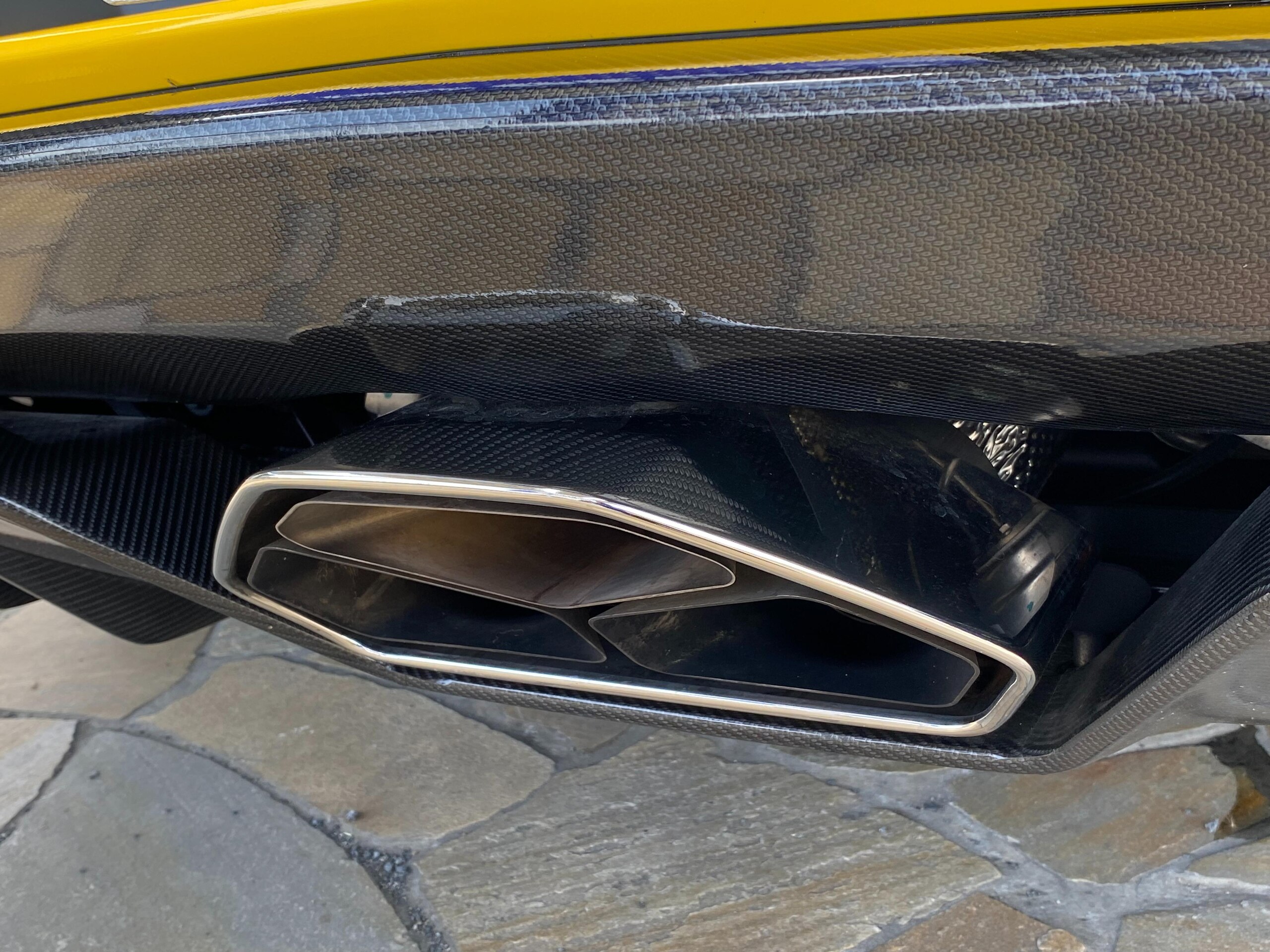 2018 Lamborghini Aventador S — Photo 46 / 55