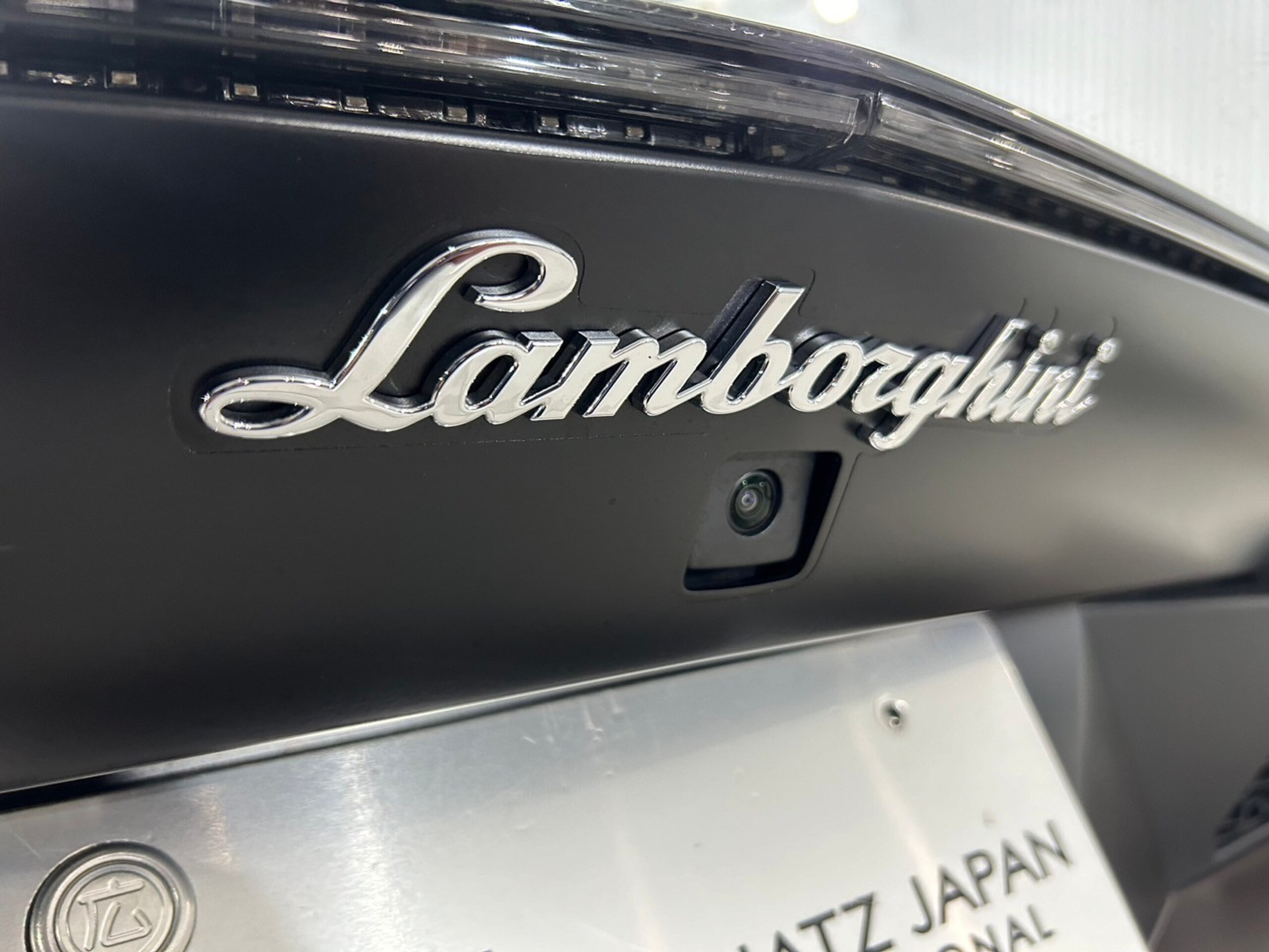 2018 Lamborghini Aventador S — Photo 34 / 39
