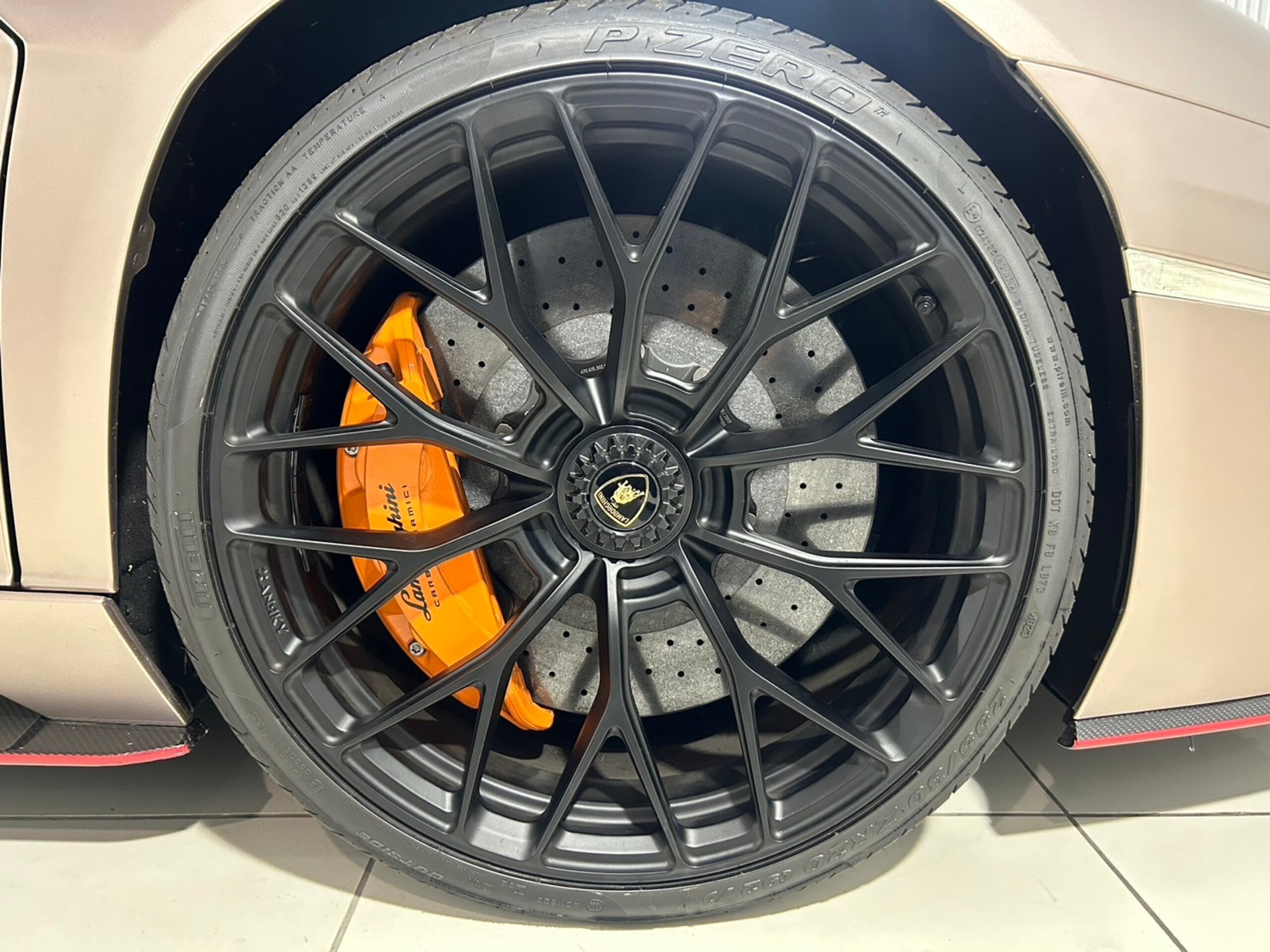2018 Lamborghini Aventador S — Photo 39 / 39