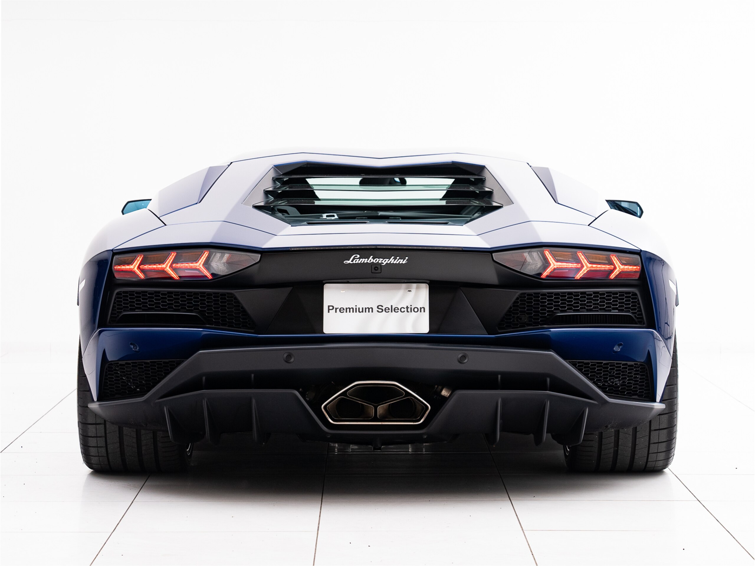 2018 Lamborghini Aventador S — Photo 9 / 36