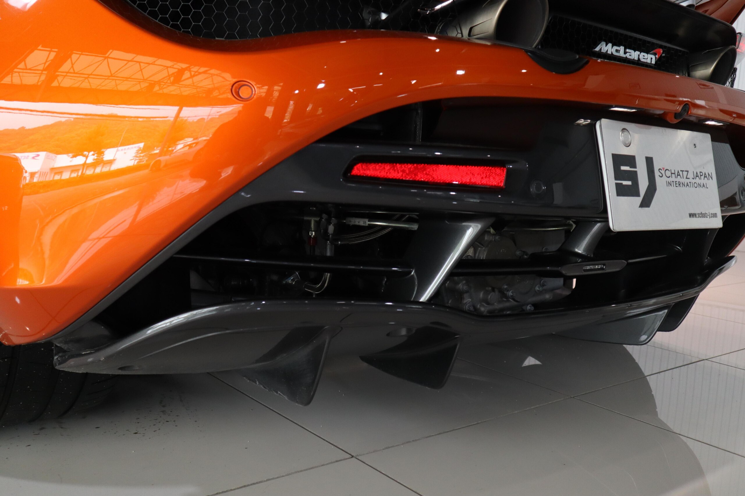 2018 McLaren 720S — Photo 10 / 28