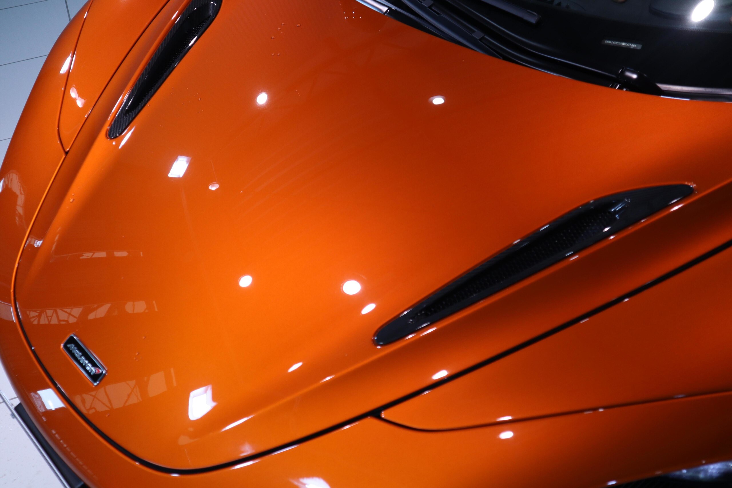 2018 McLaren 720S — Photo 23 / 28
