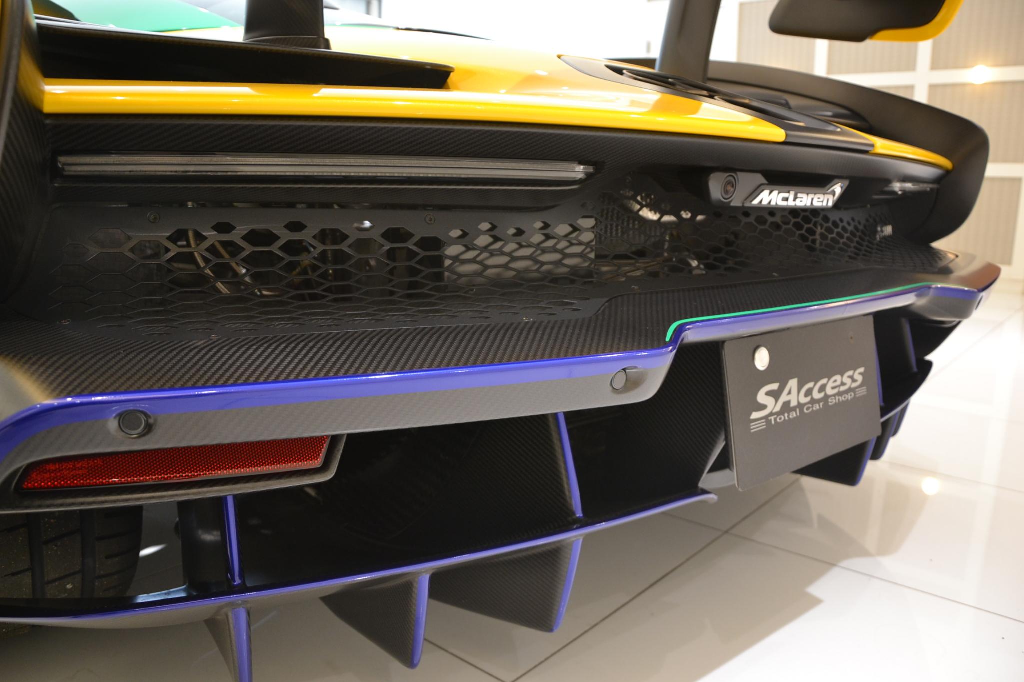 2018 McLaren Senna — Photo 16 / 39