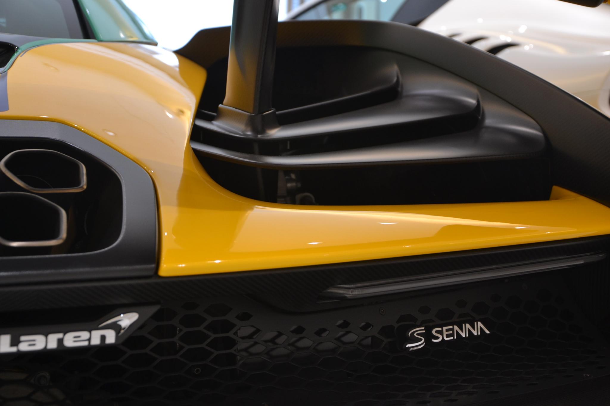 2018 McLaren Senna — Photo 17 / 39