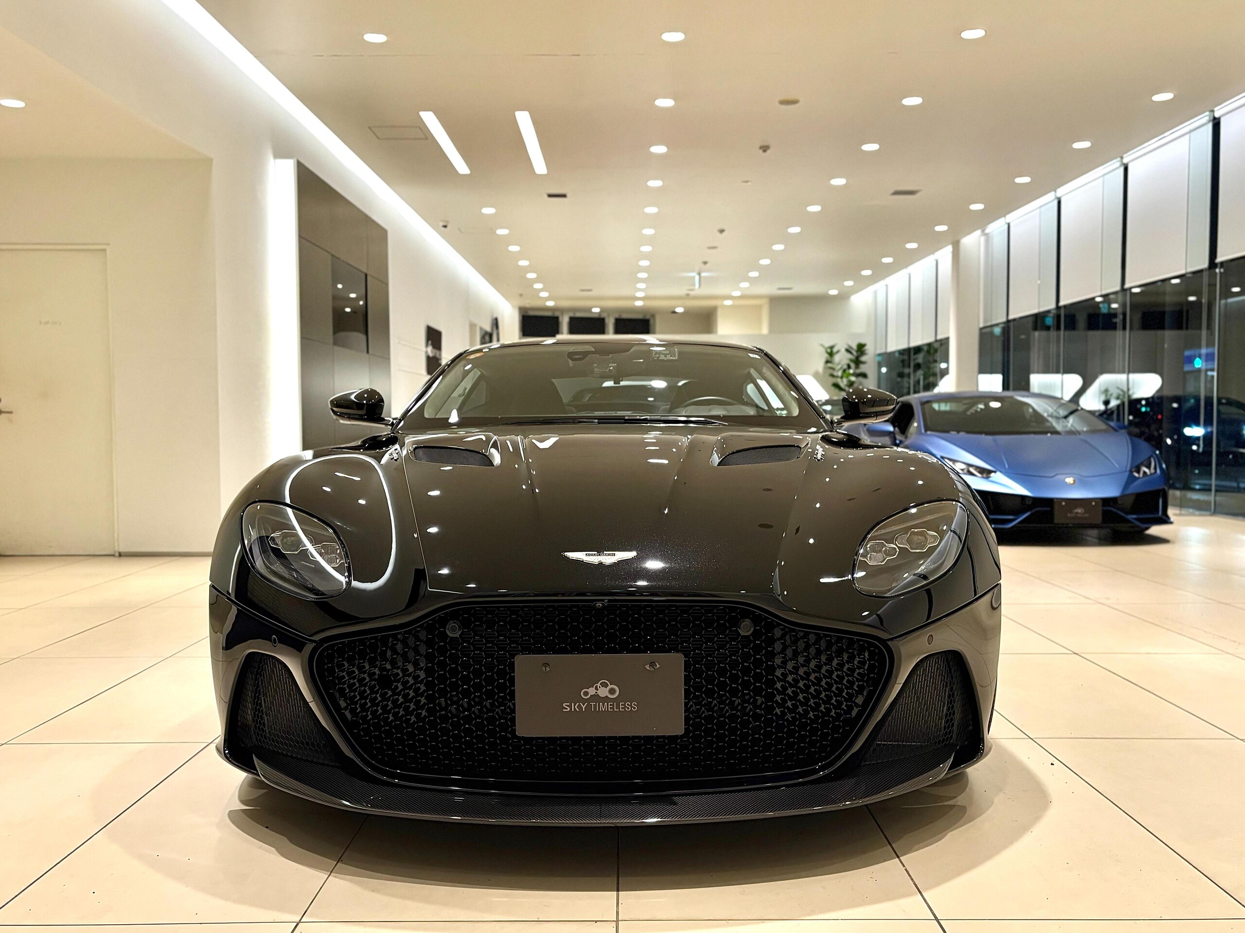 2019 Aston Martin DBS Superleggera