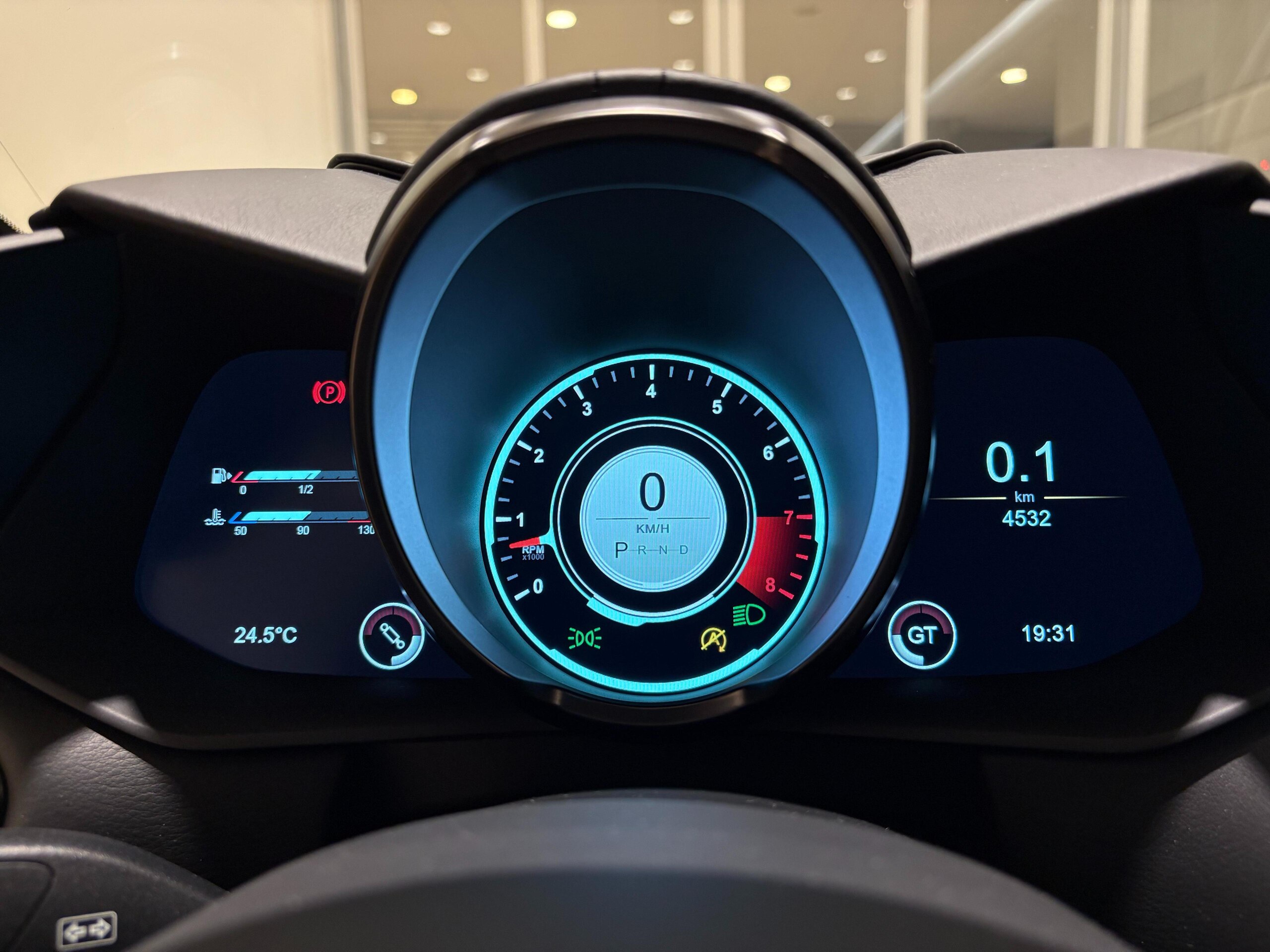 2019 Aston Martin DBS Superleggera — Photo 20 / 49