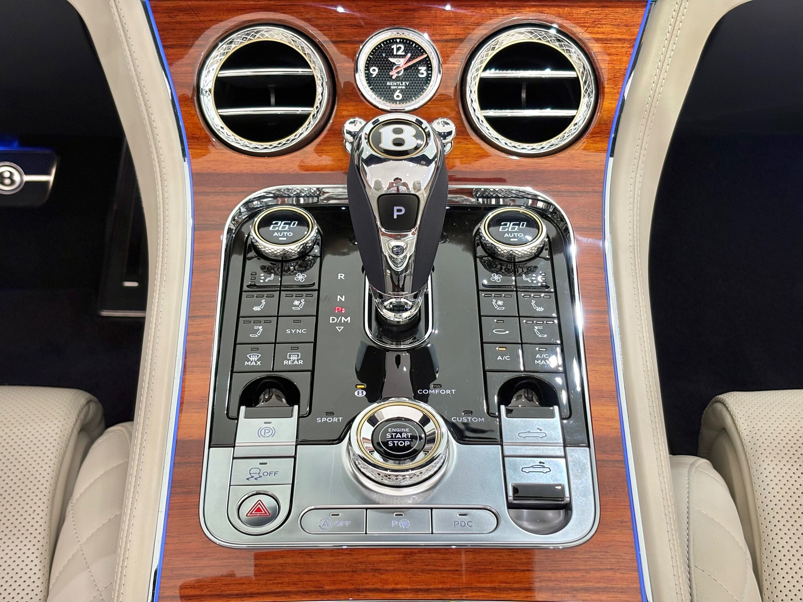 2019 Bentley Continental GT Convertible — Photo 10 / 35