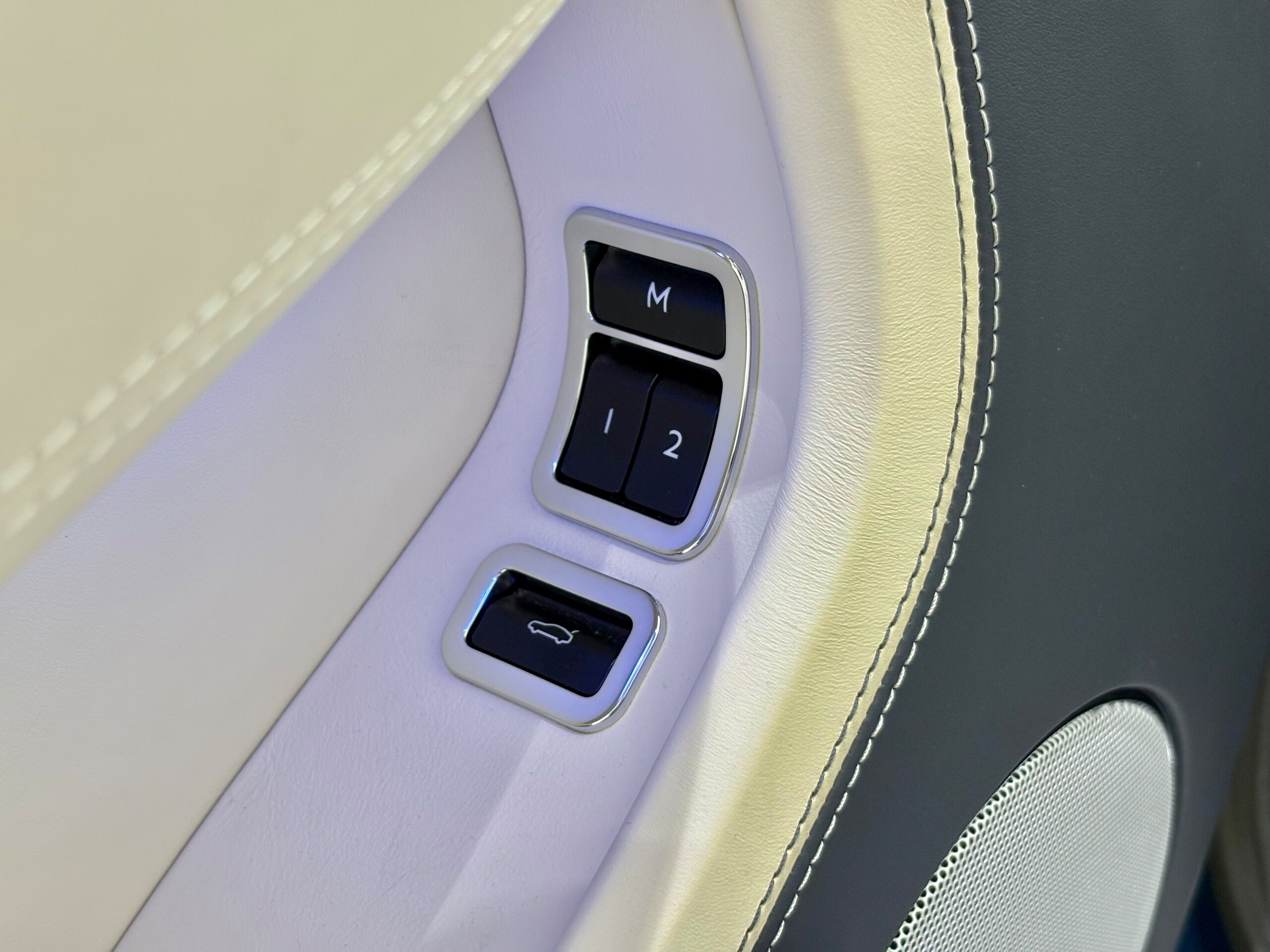 2019 Bentley Continental GT Convertible — Photo 23 / 35