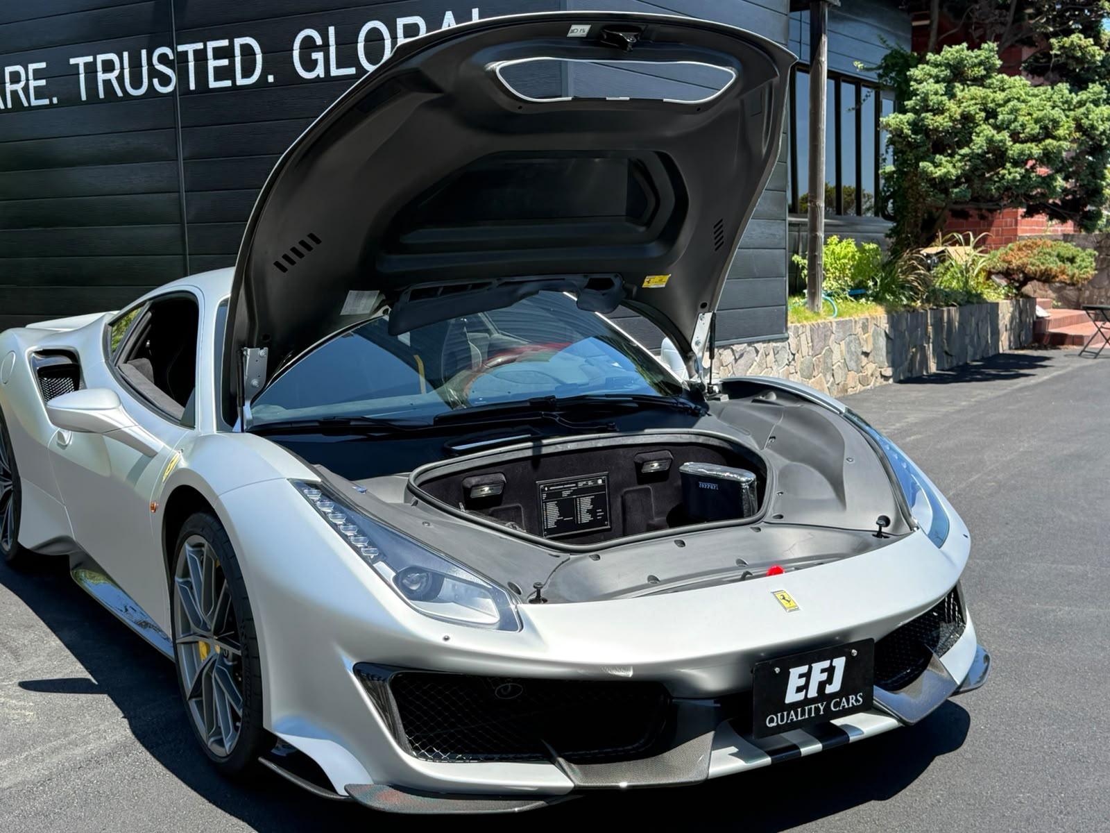 2019 Ferrari 488 Pista — Photo 17 / 41