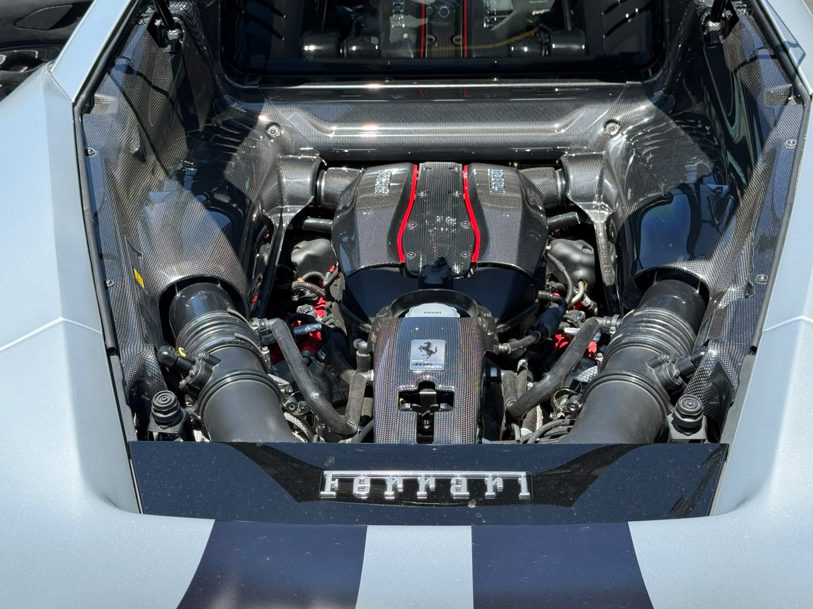 2019 Ferrari 488 Pista — Photo 39 / 41