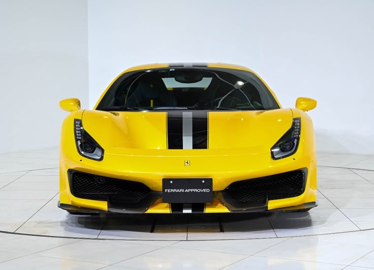 2019 Ferrari 488 Pista