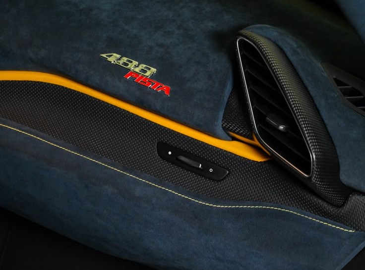 2019 Ferrari 488 Pista — Photo 12 / 27