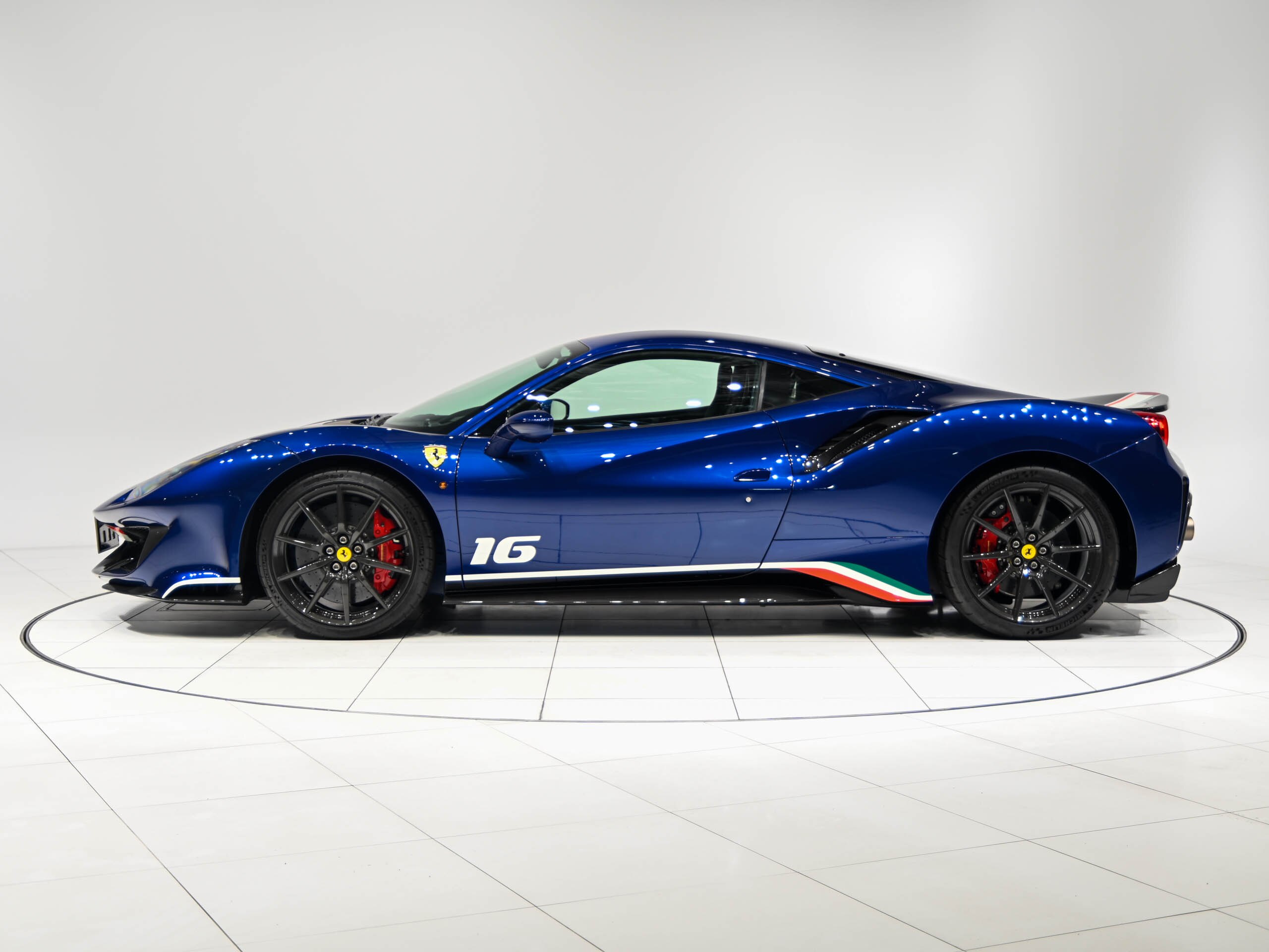 2019 Ferrari 488 Pista Piloti — Photo 8 / 27