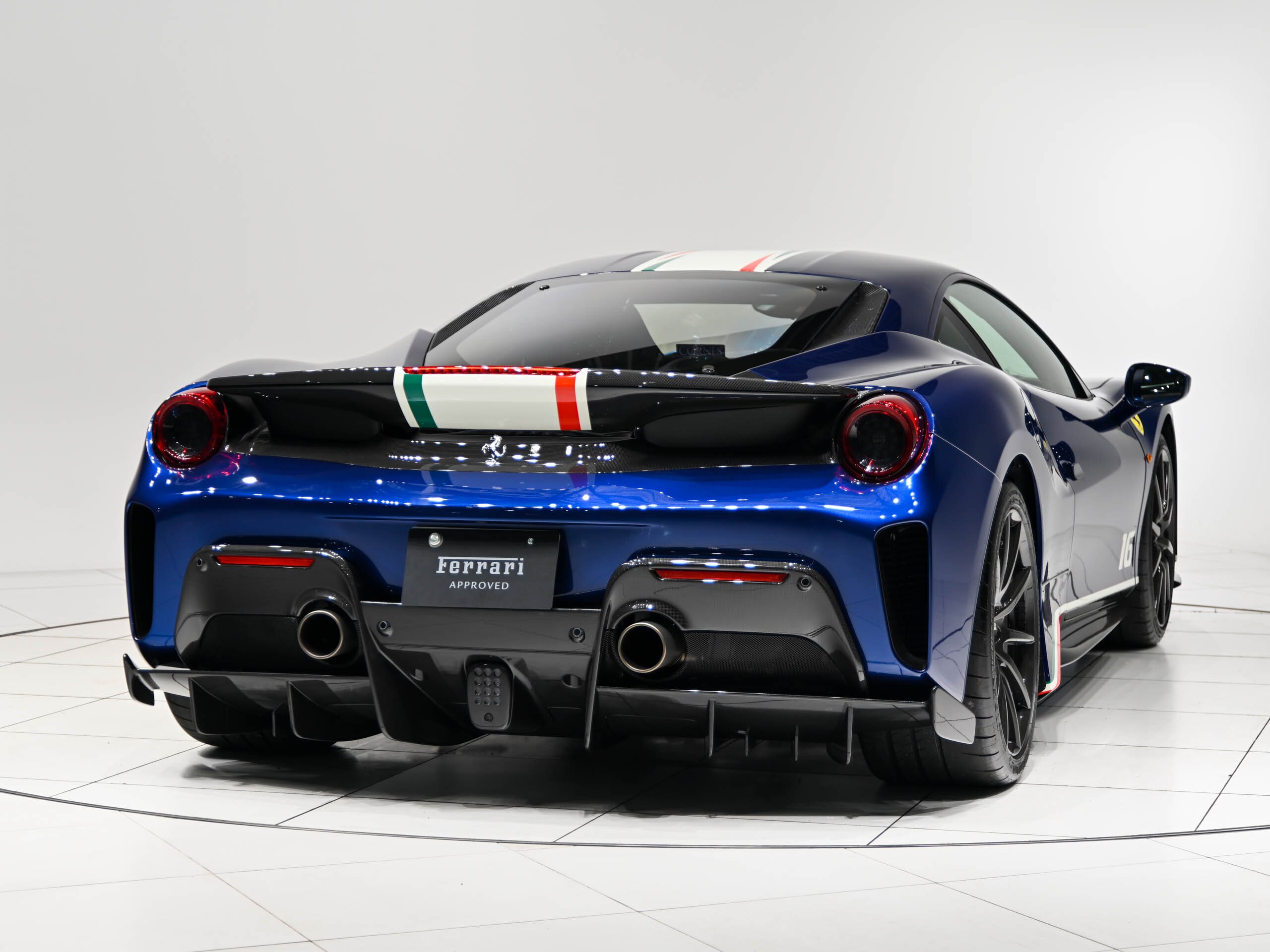 2019 Ferrari 488 Pista Piloti — Photo 9 / 27
