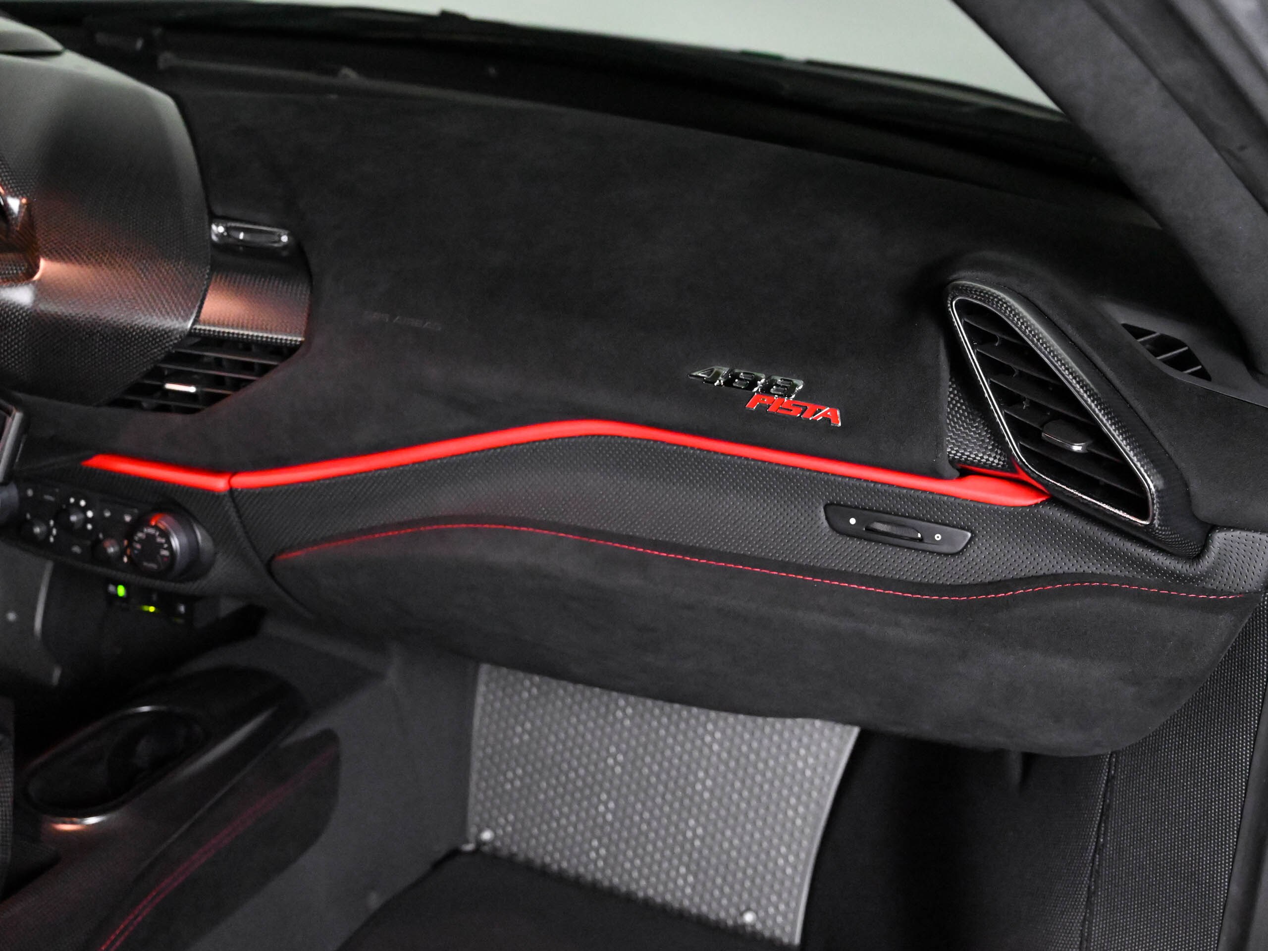 2019 Ferrari 488 Pista Piloti — Photo 24 / 27
