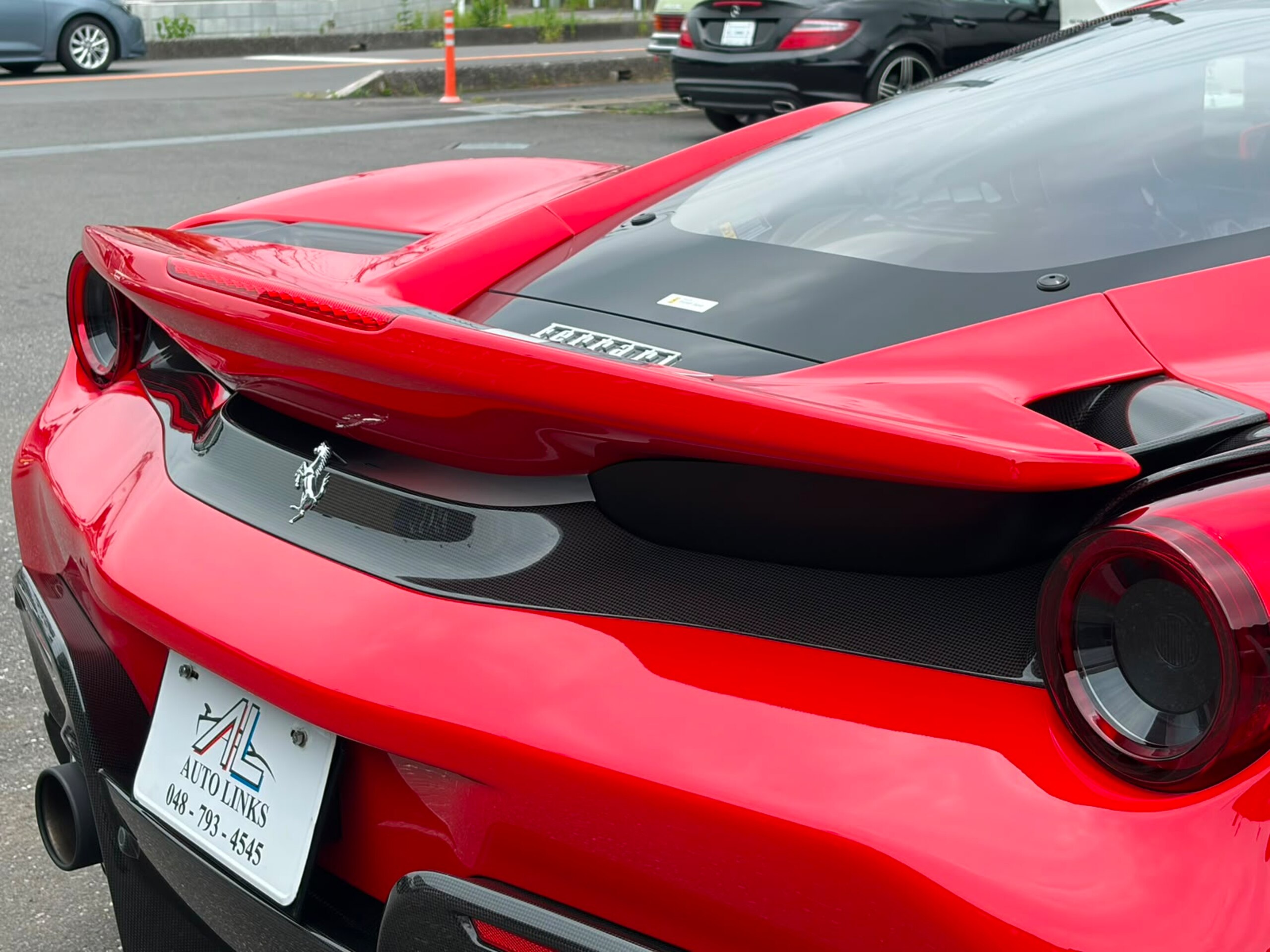 2019 Ferrari 488 Pista — Photo 17 / 44
