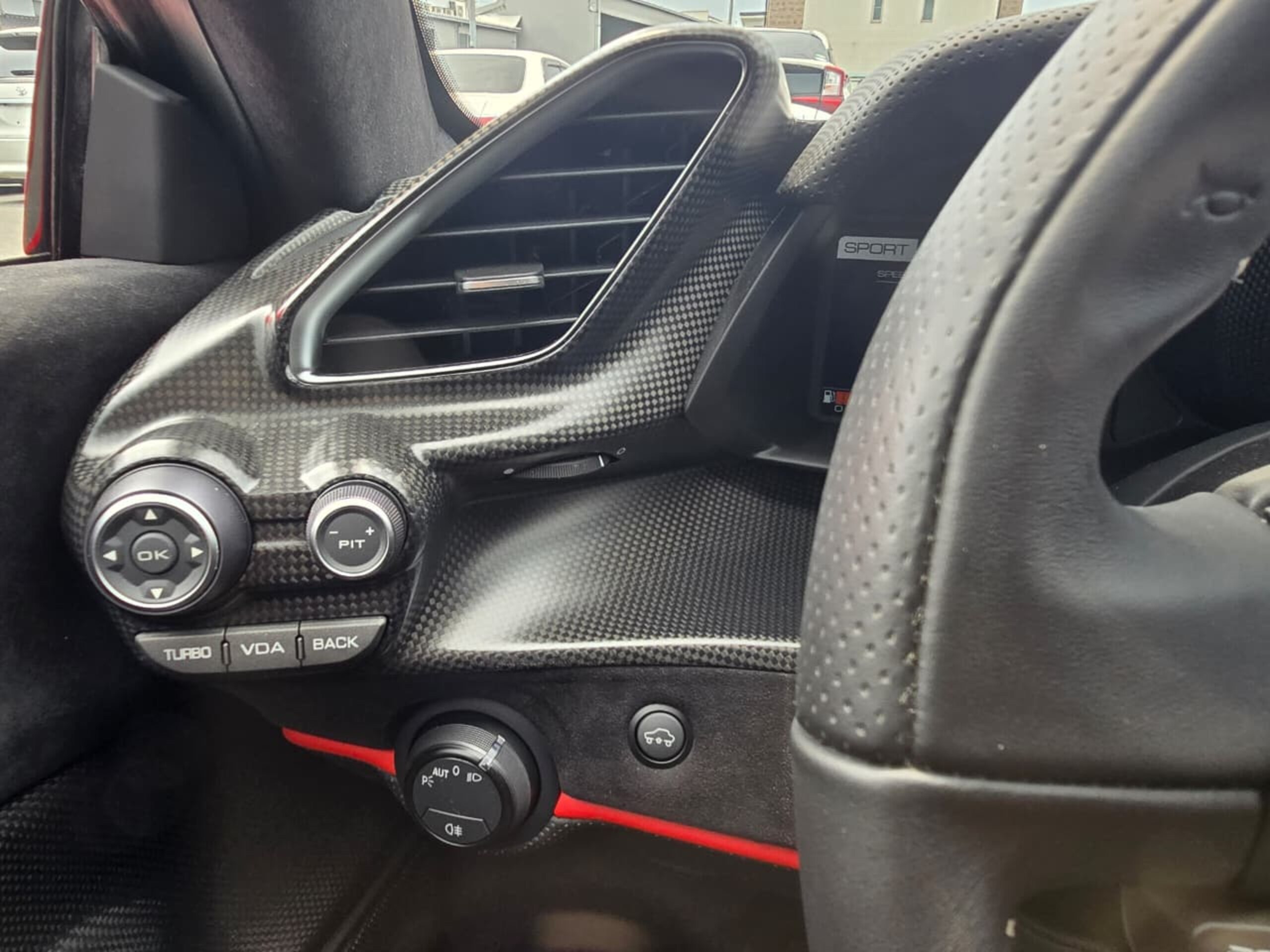 2019 Ferrari 488 Pista — Photo 26 / 44