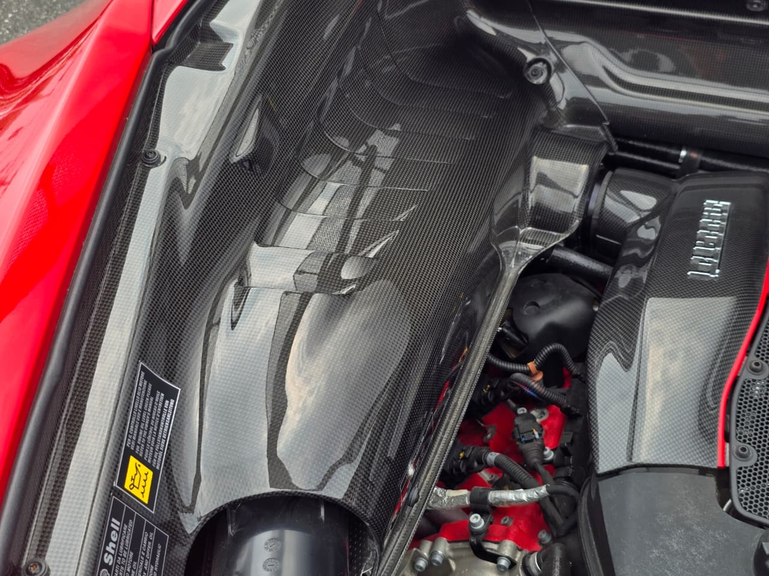 2019 Ferrari 488 Pista — Photo 41 / 44