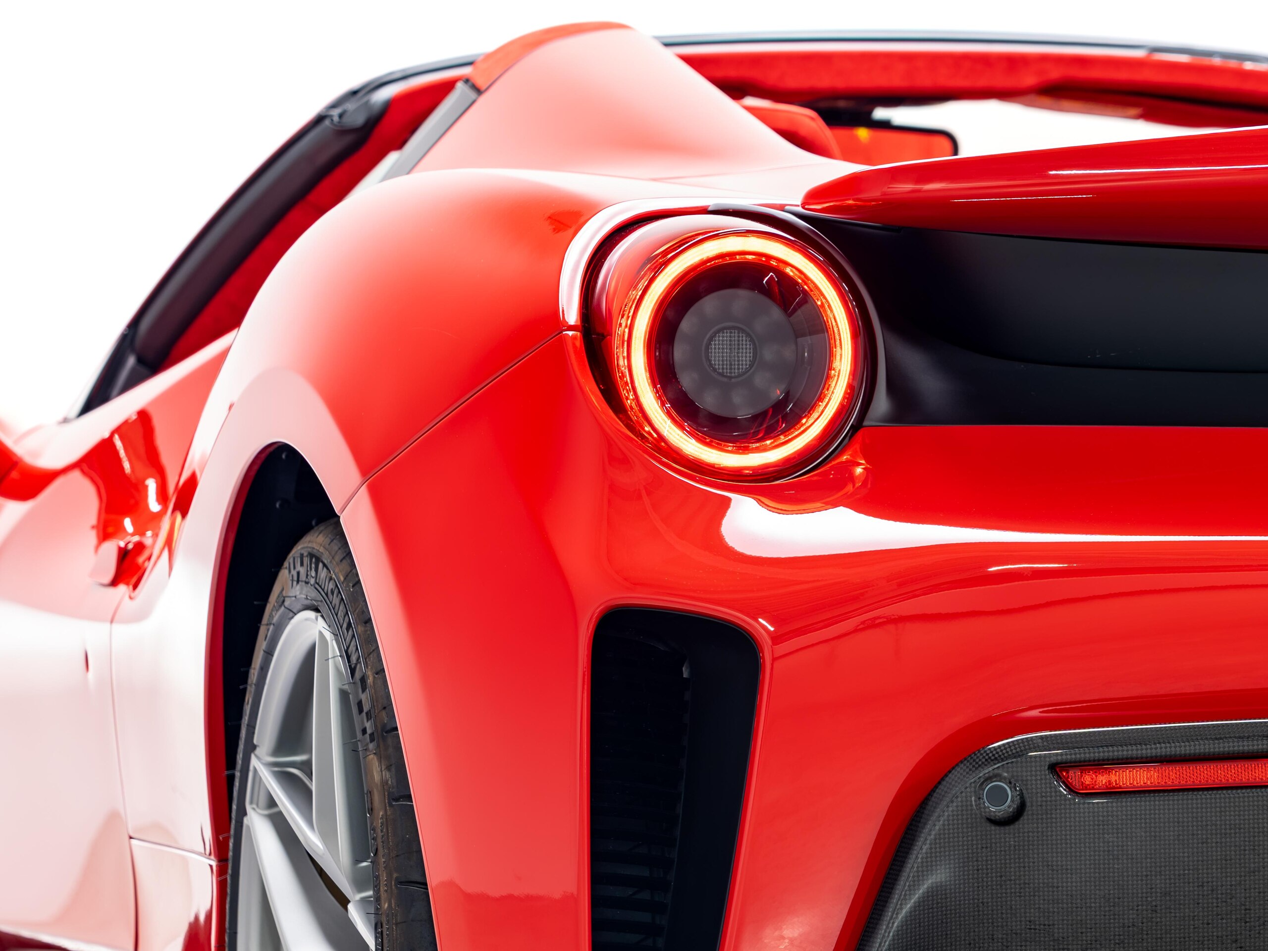 2019 Ferrari 488 Pista Spider — Photo 22 / 28