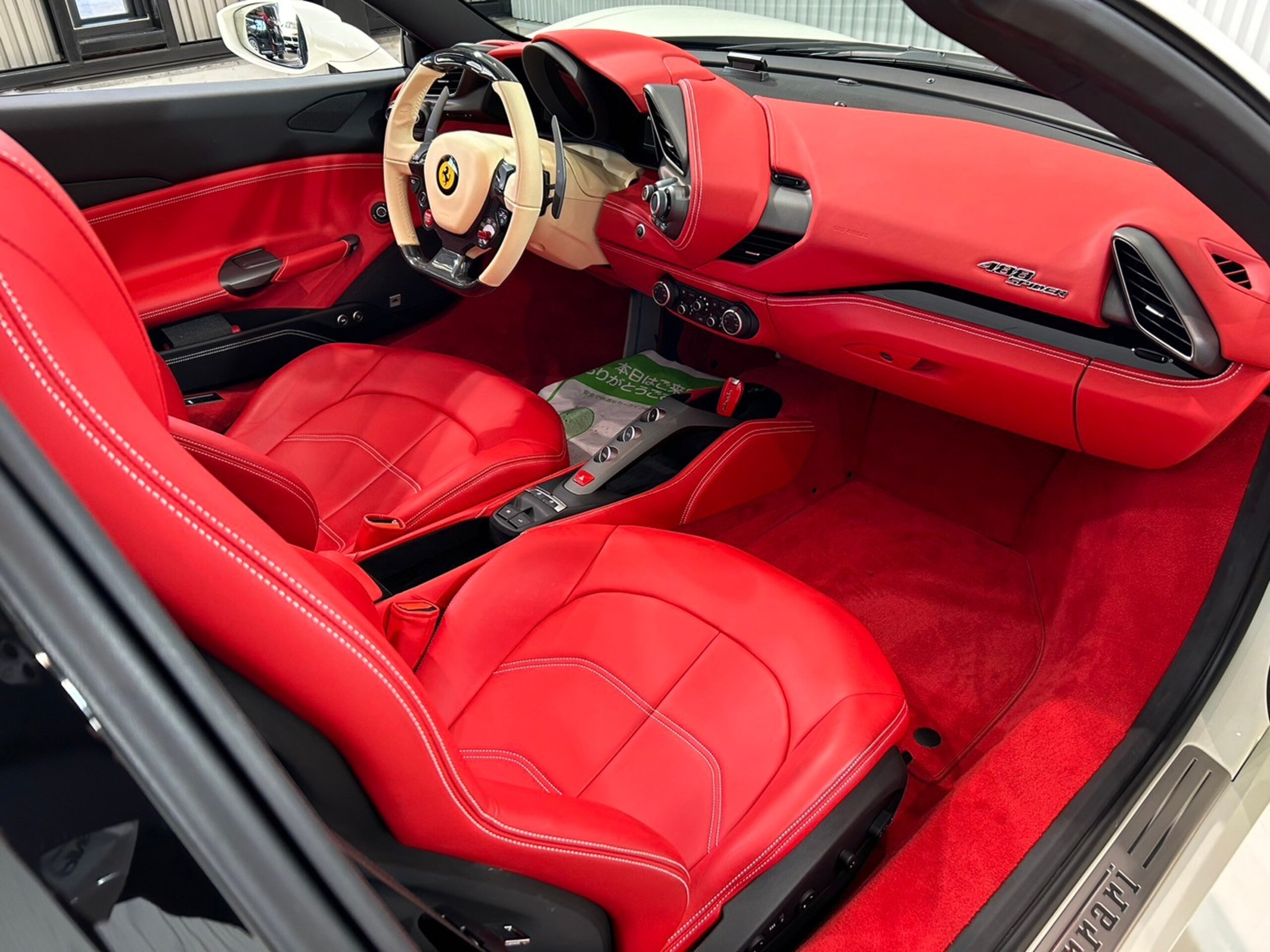 2019 Ferrari 488 Spider — Photo 7 / 27