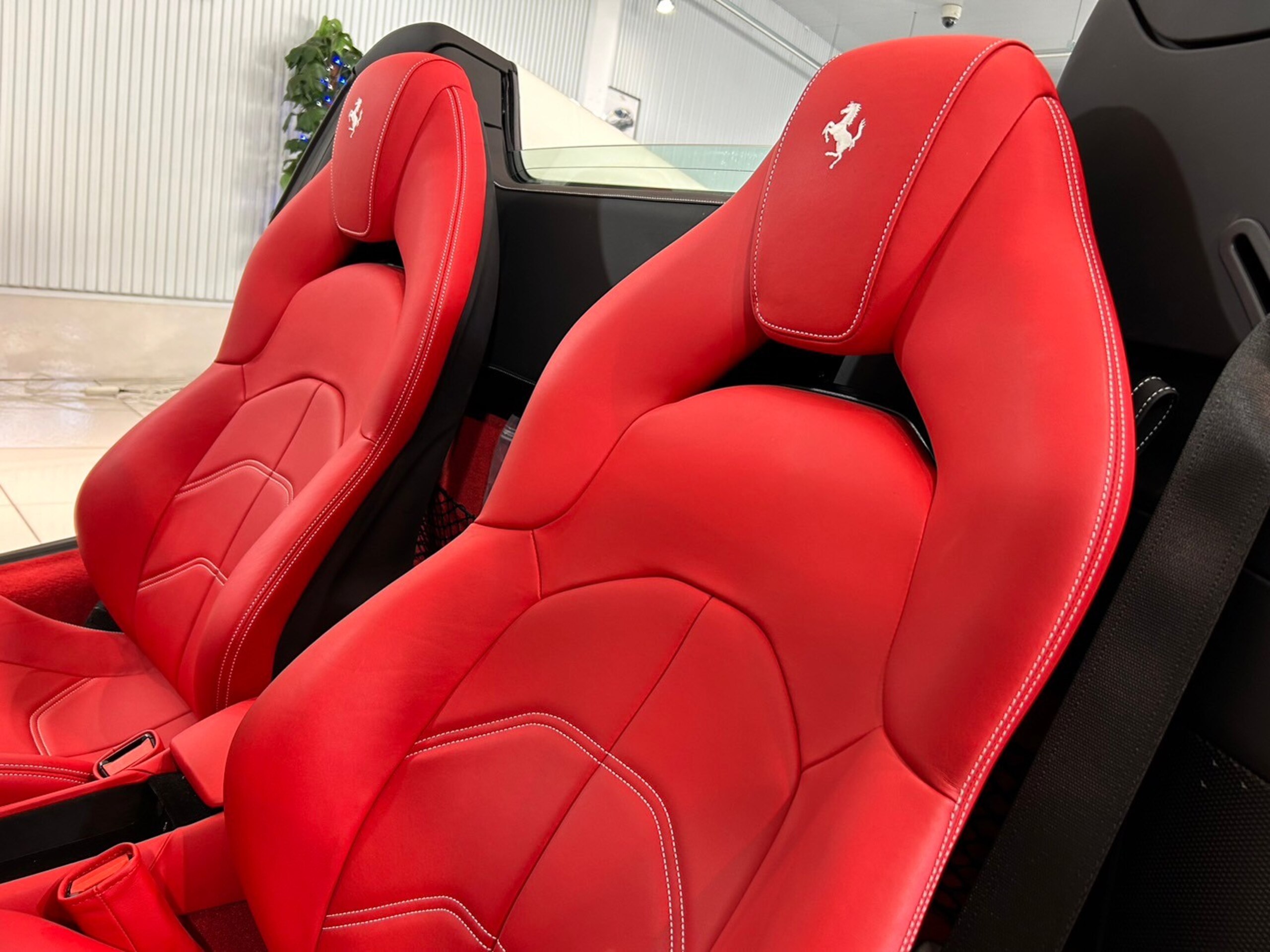 2019 Ferrari 488 Spider — Photo 13 / 27
