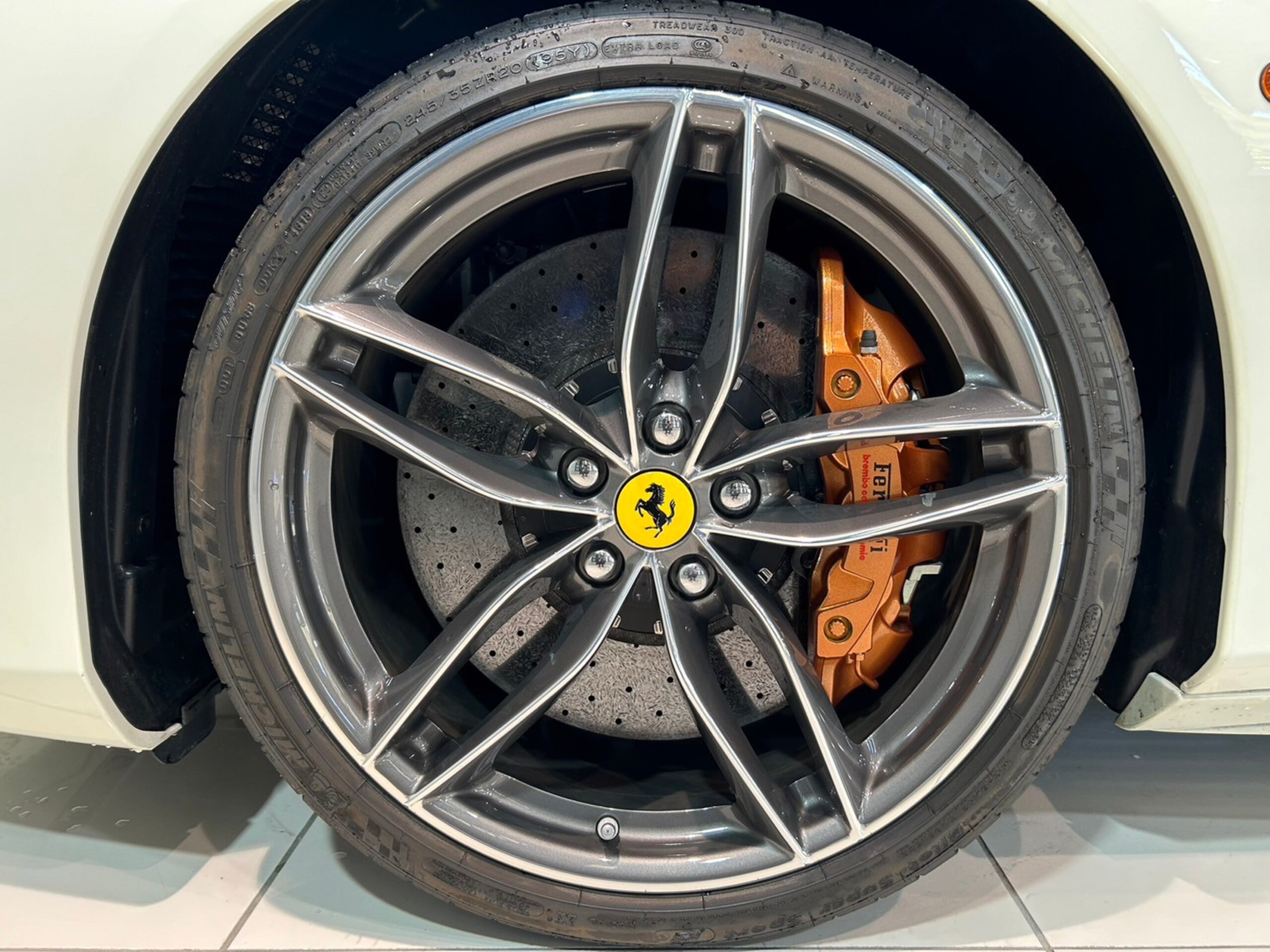 2019 Ferrari 488 Spider — Photo 24 / 27