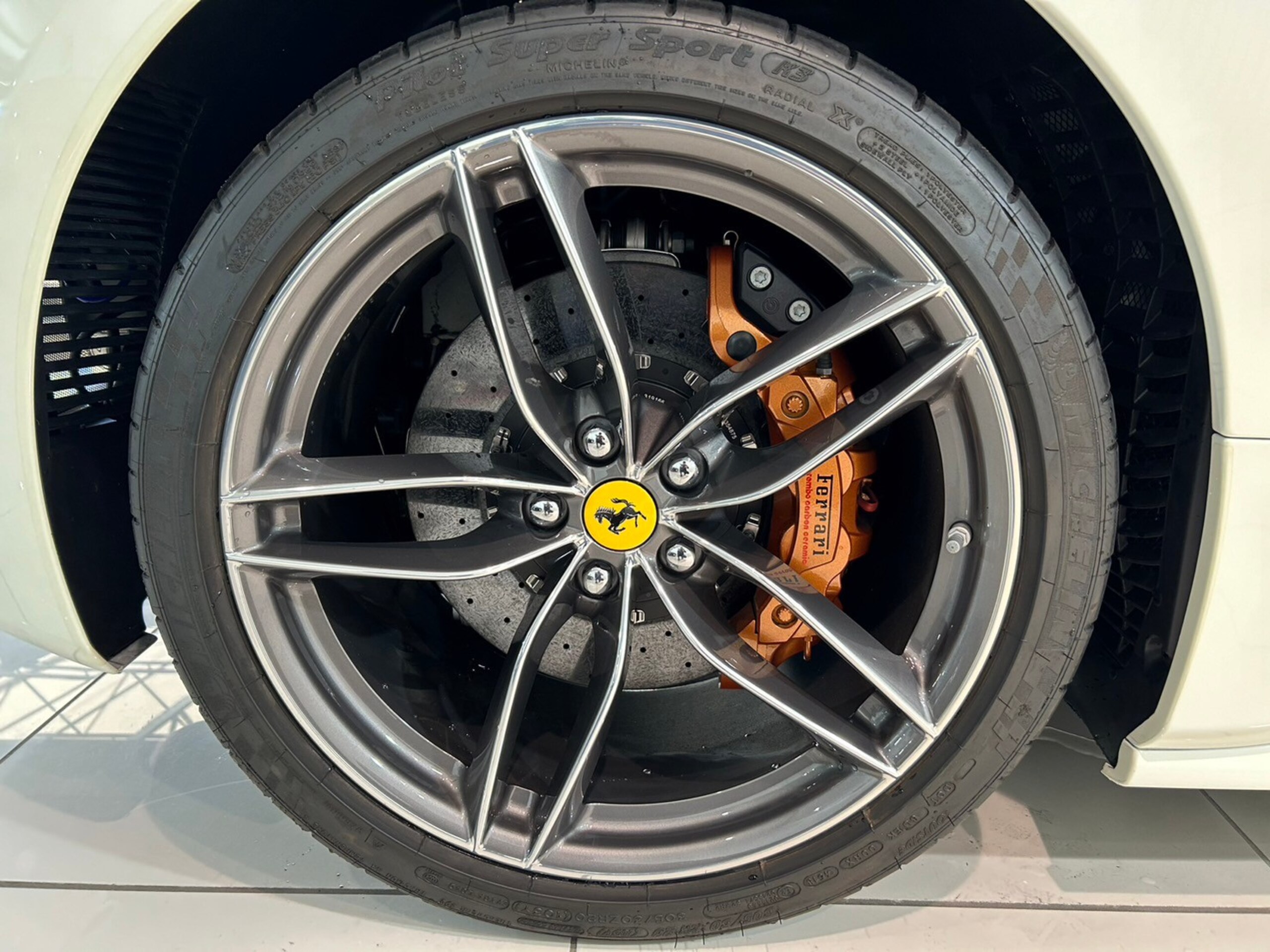 2019 Ferrari 488 Spider — Photo 25 / 27