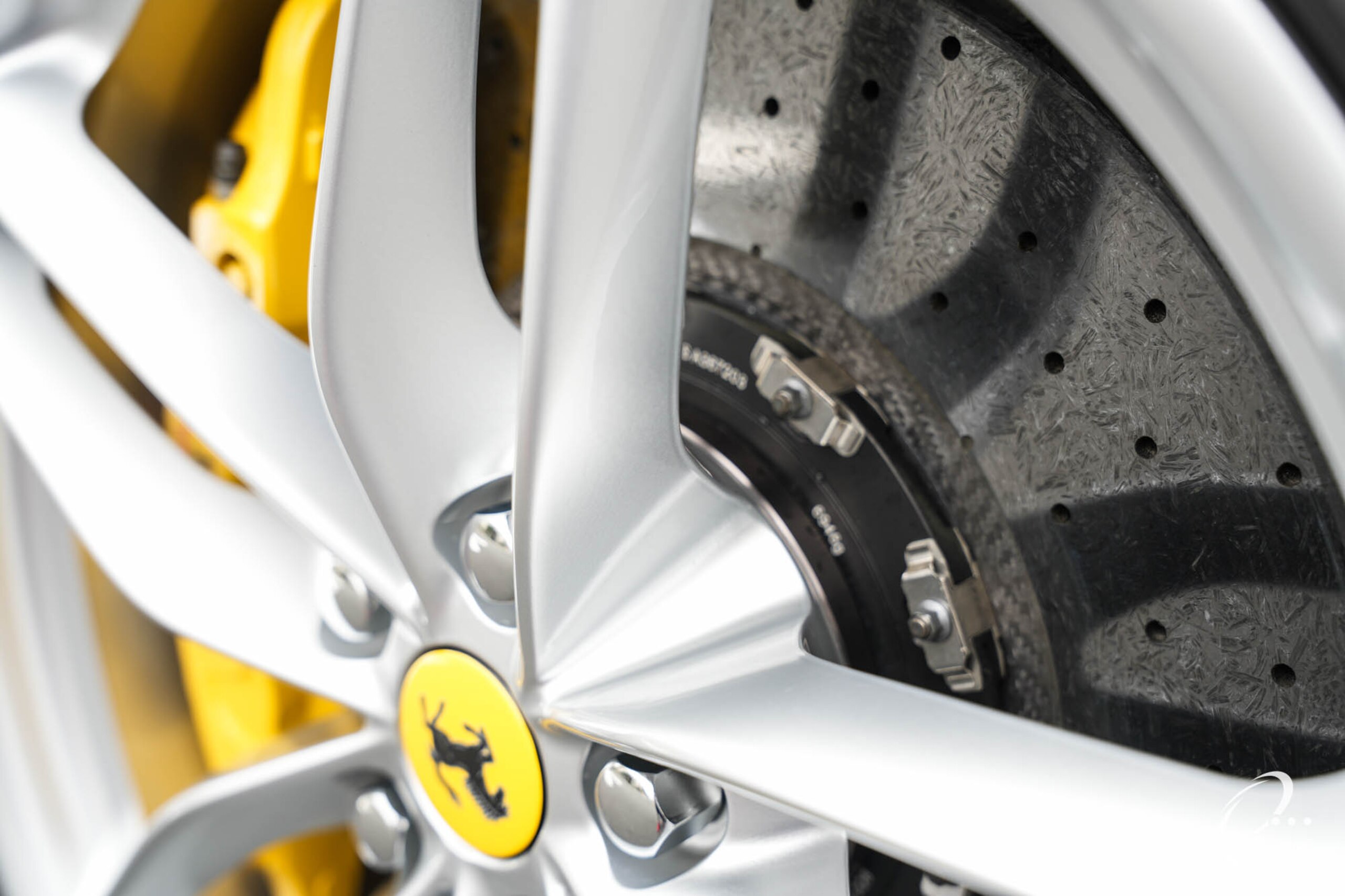2019 Ferrari 488 Spider — Photo 48 / 74