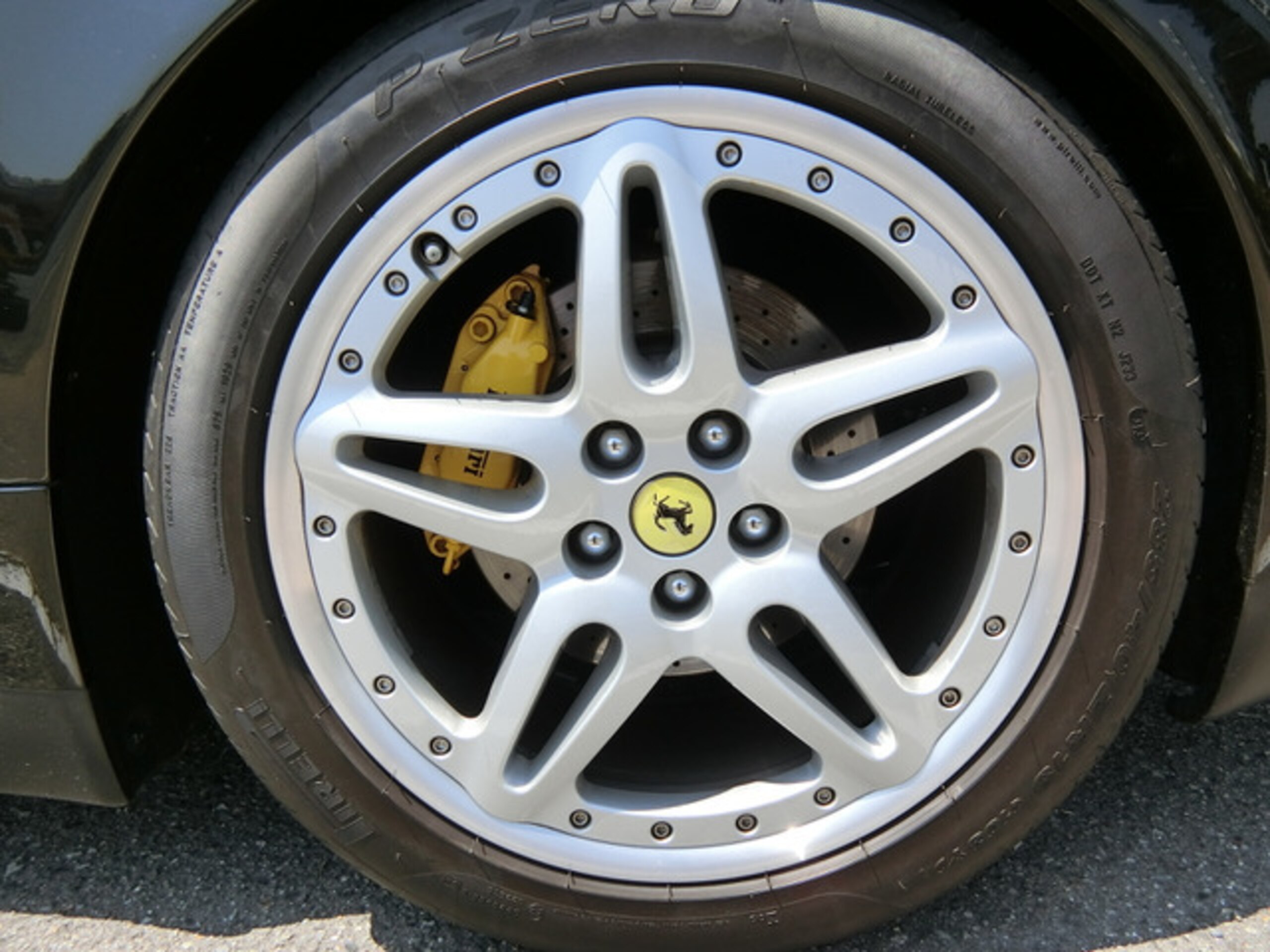 2019 Ferrari 612 Scaglietti — Photo 33 / 39