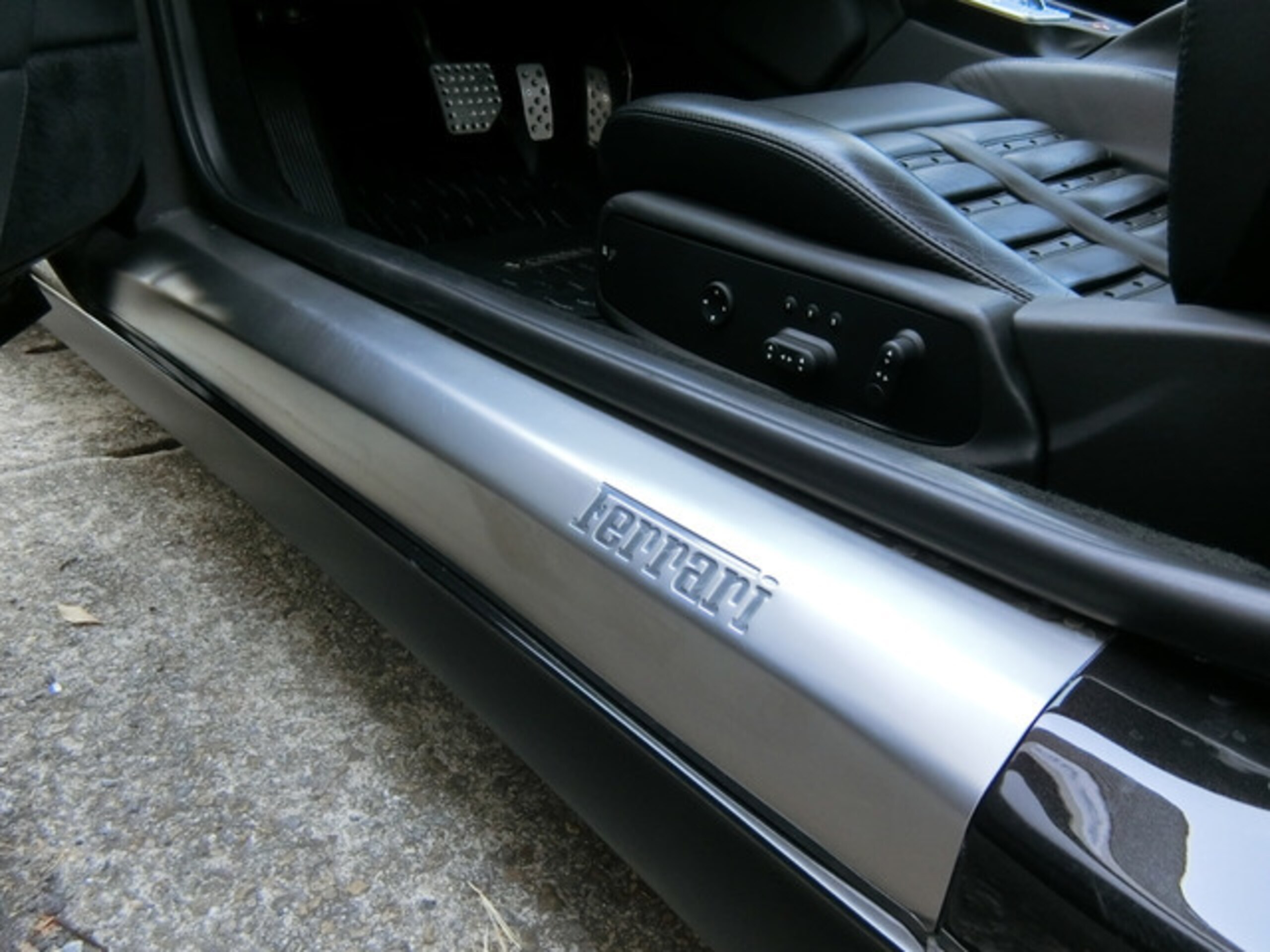 2019 Ferrari 612 Scaglietti — Photo 38 / 39