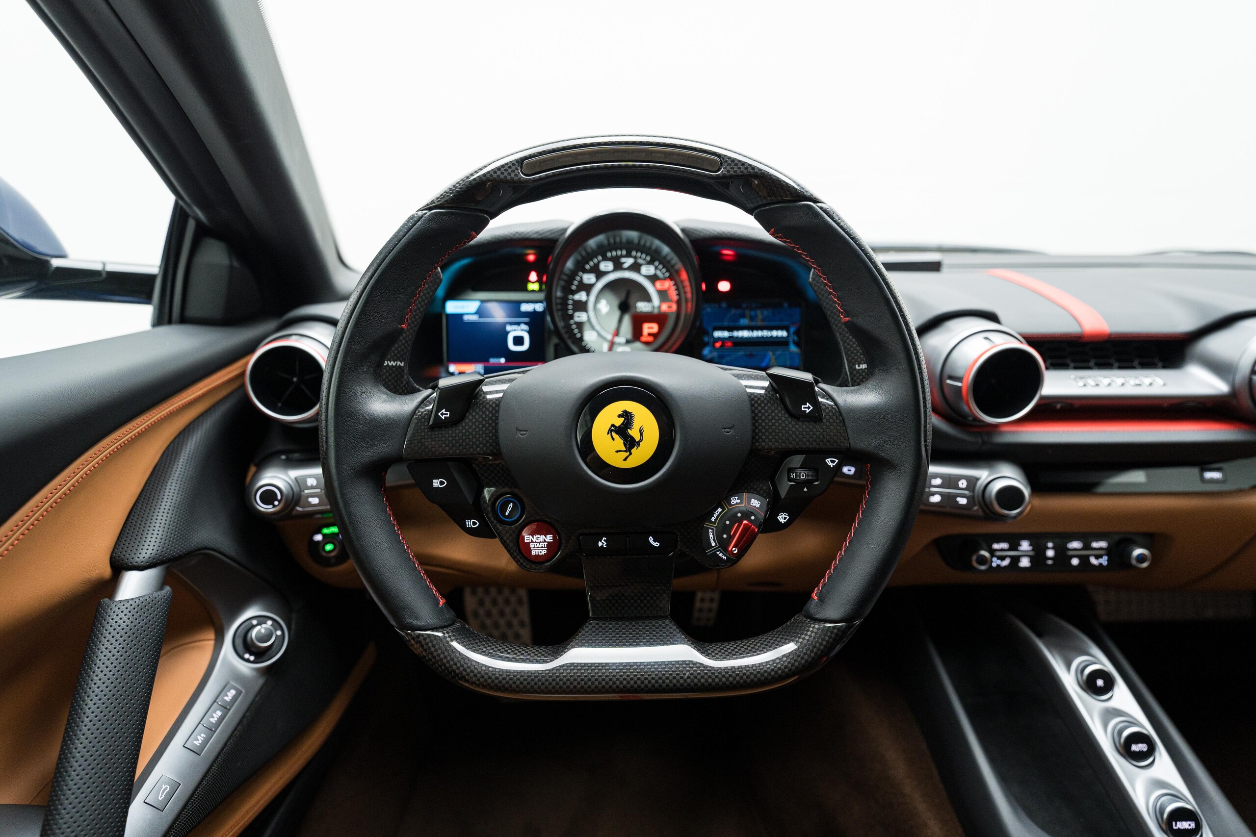 2019 Ferrari 812 Superfast — Photo 8 / 27