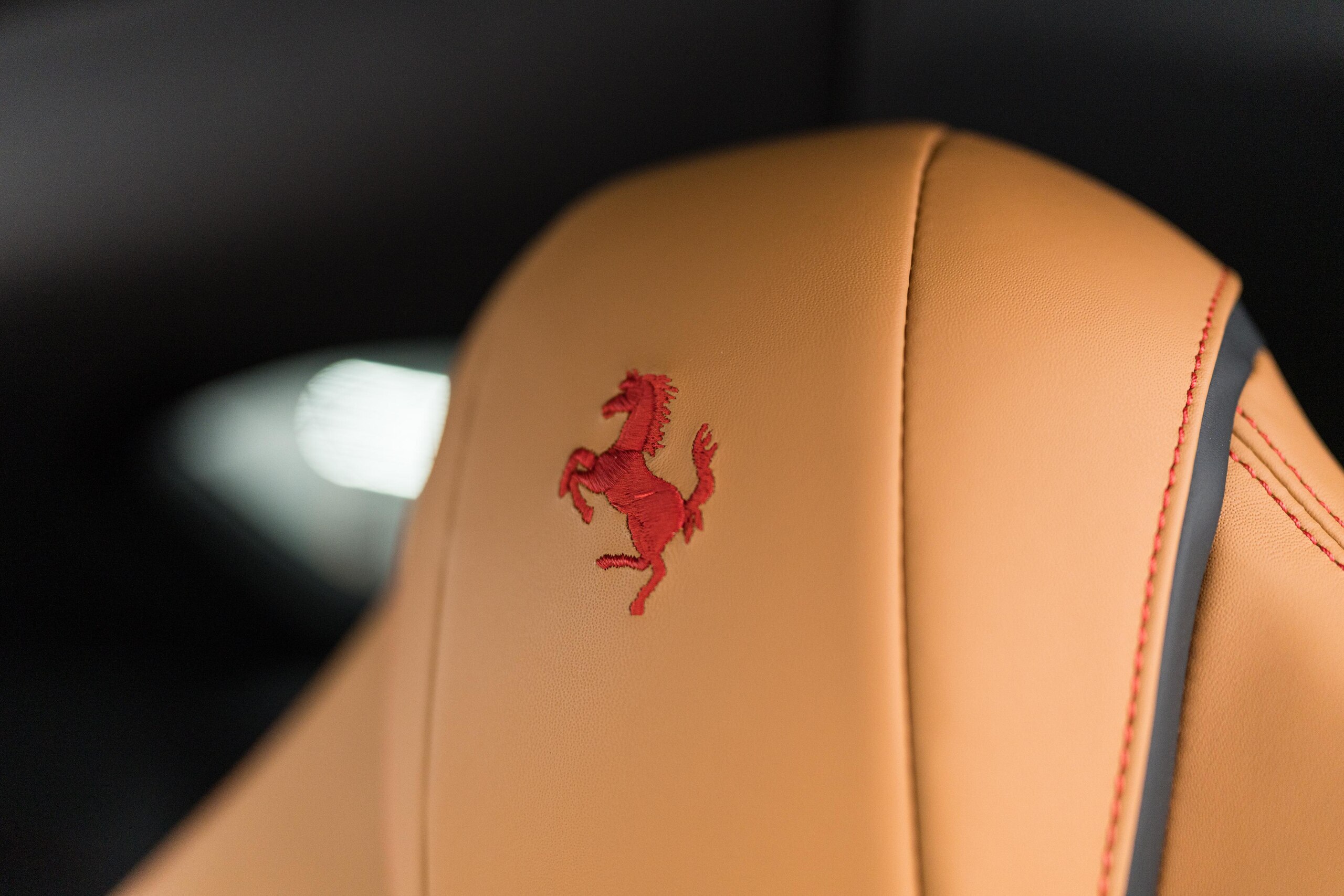 2019 Ferrari 812 Superfast — Photo 15 / 27