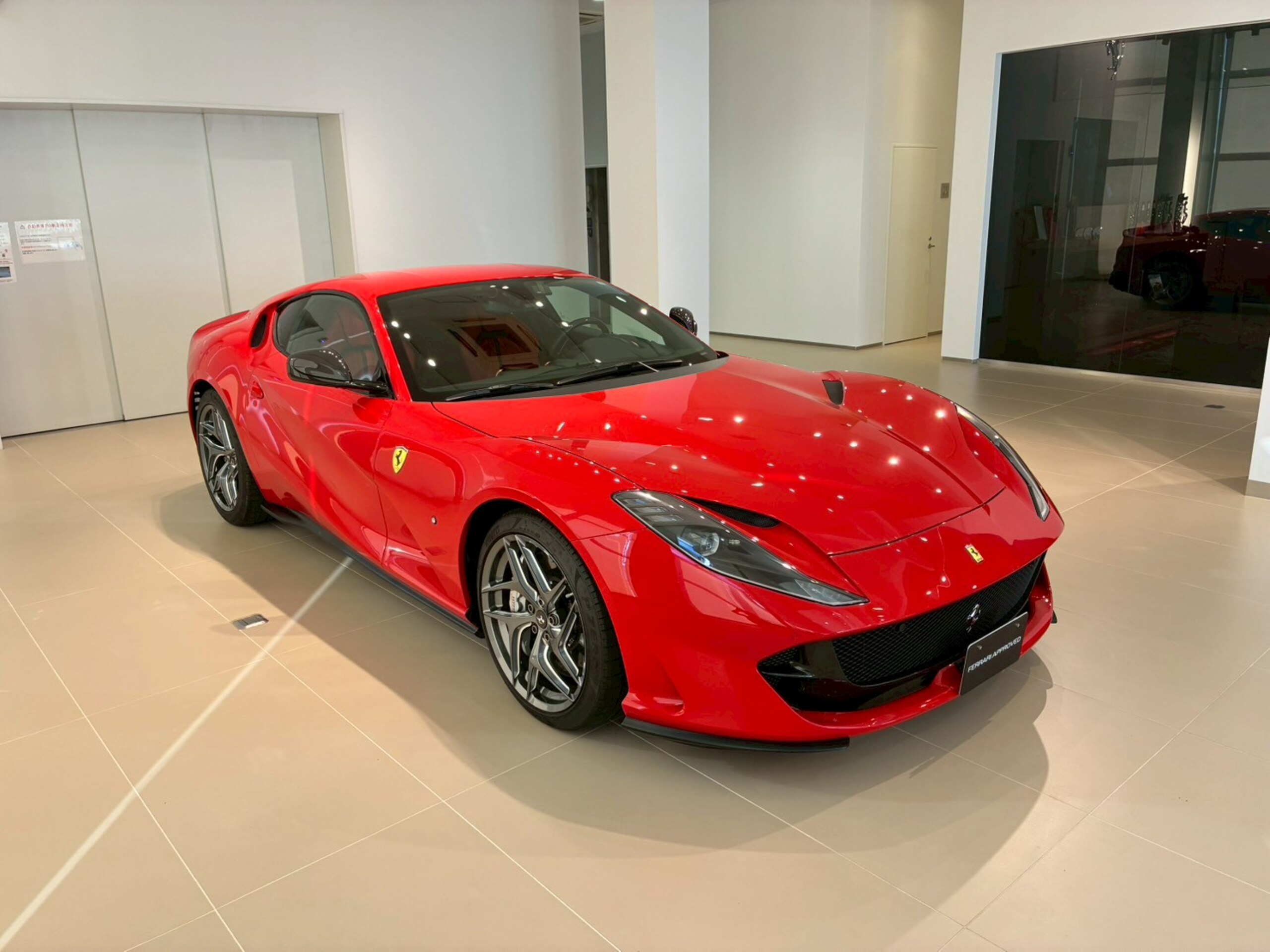 2019 Ferrari 812 Superfast