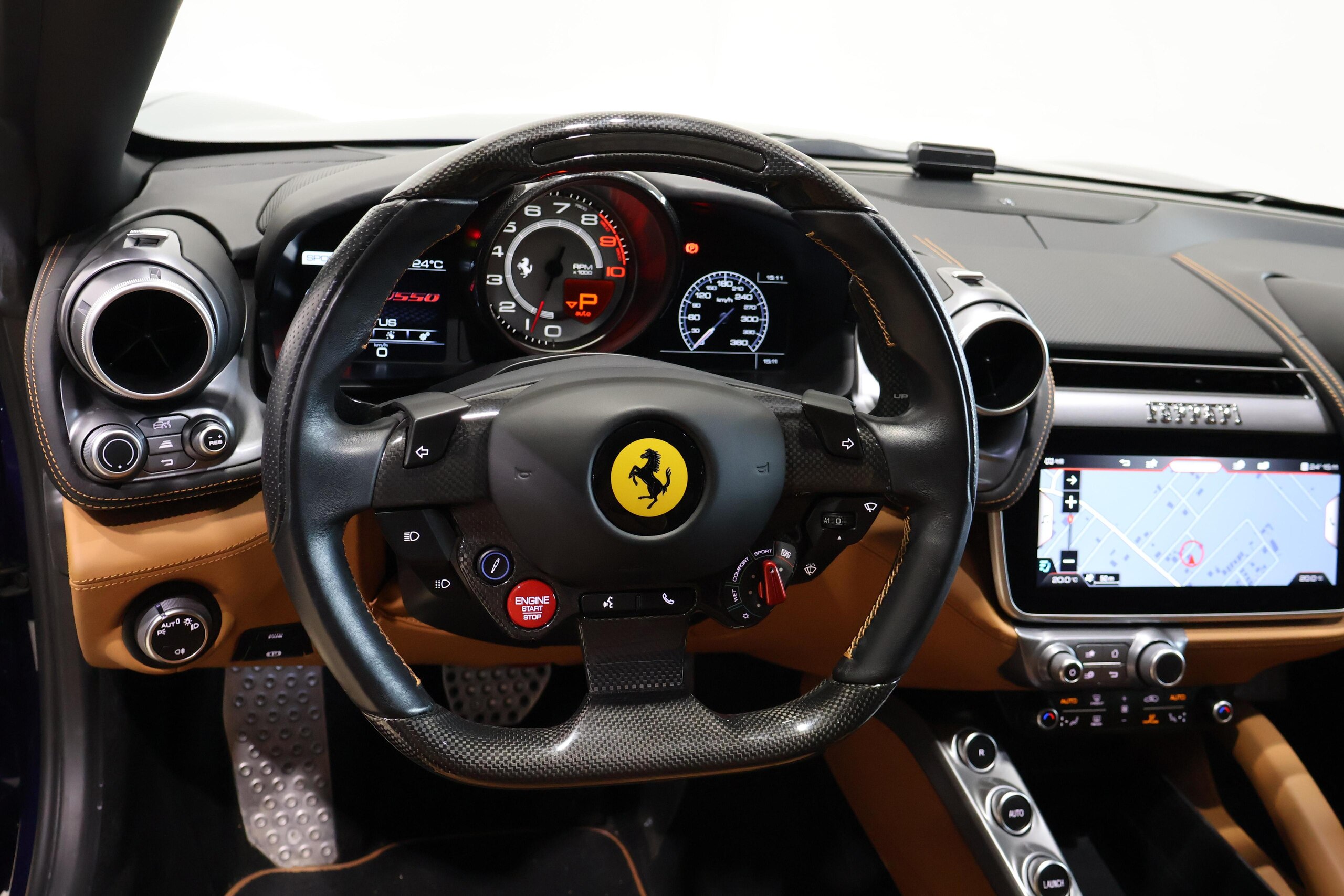 2019 Ferrari GTC4Lusso — Photo 8 / 45