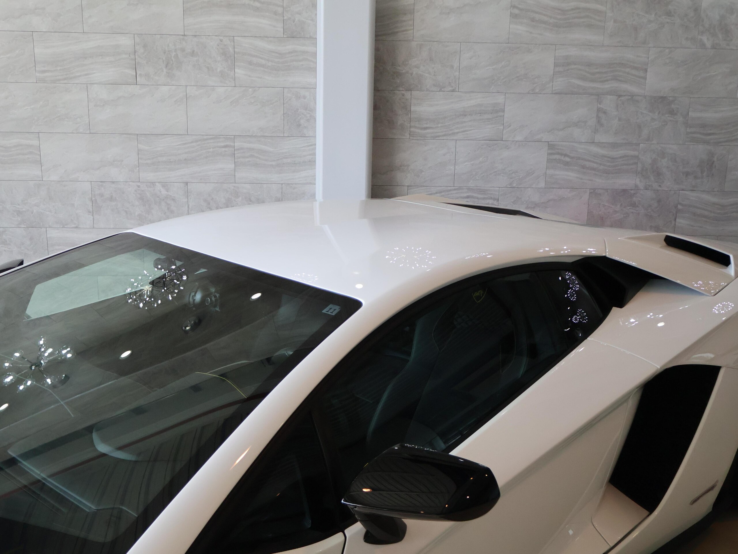 2019 Lamborghini Aventador S — Photo 44 / 73