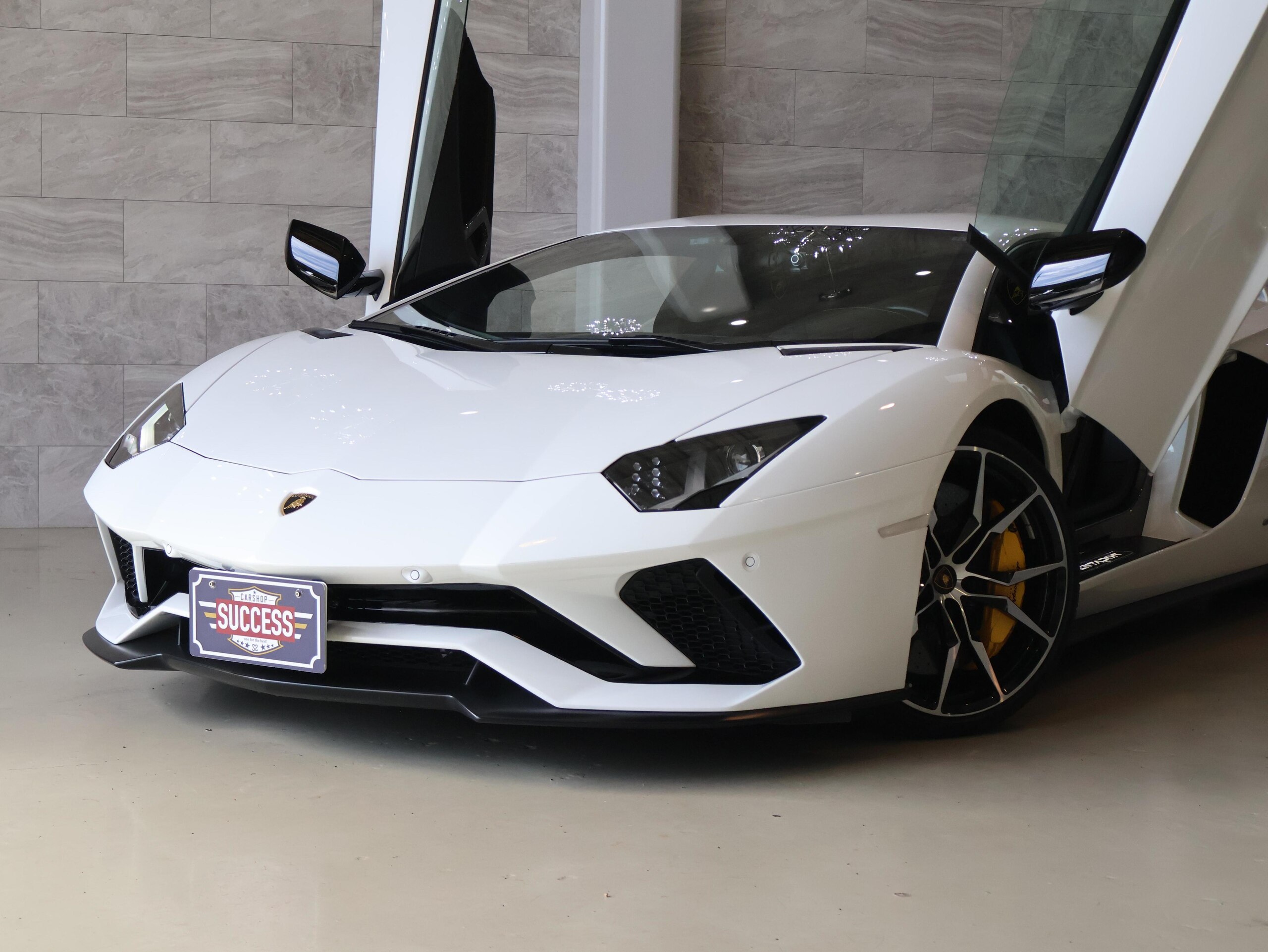 2019 Lamborghini Aventador S — Photo 46 / 73